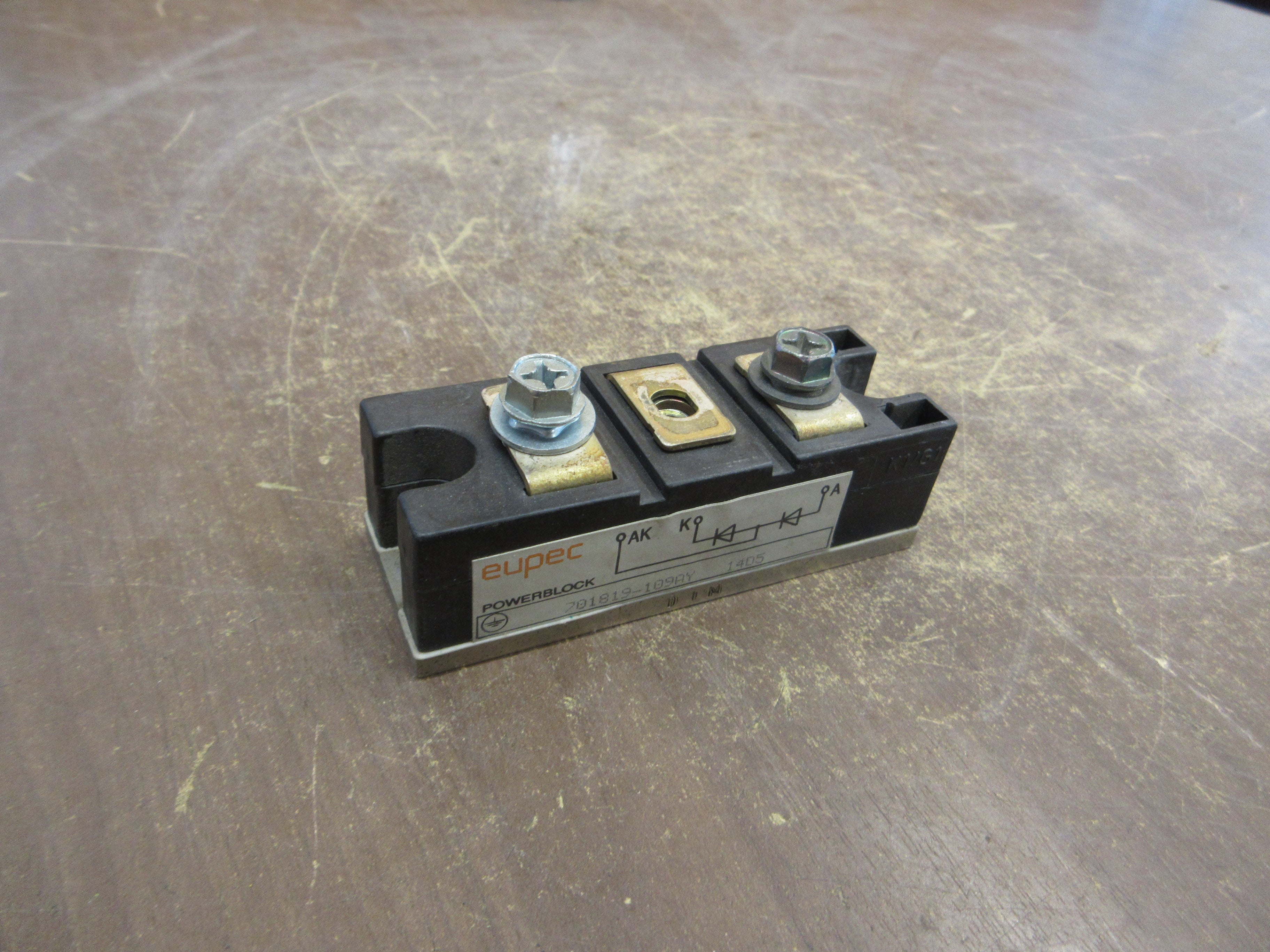 Eupec Powerblock 701819-109AY 14D5 Used