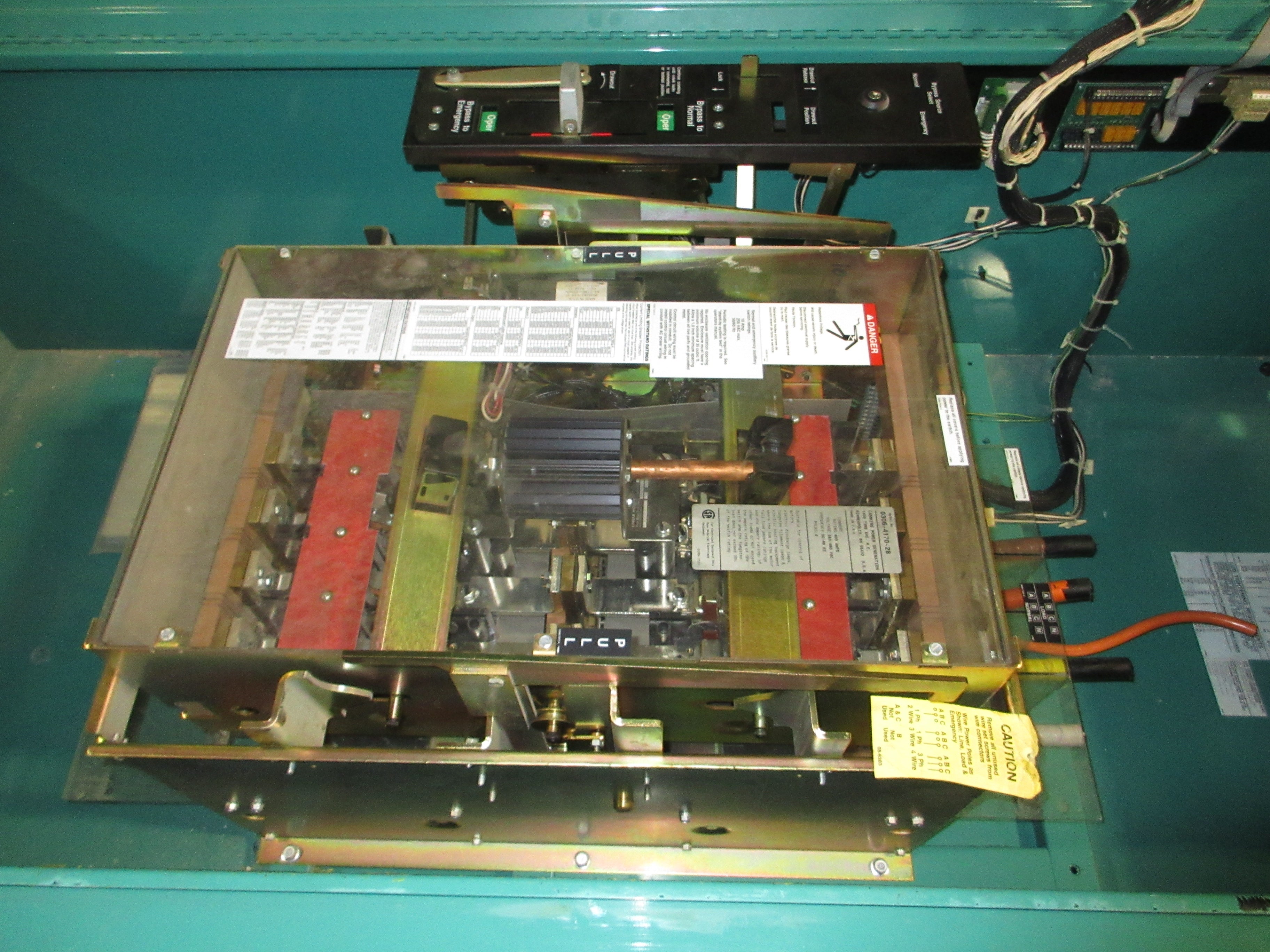 Cummins PowerCommand Automatic Transfer Switch w/ Bypass BTPCC-5703659 400A Used