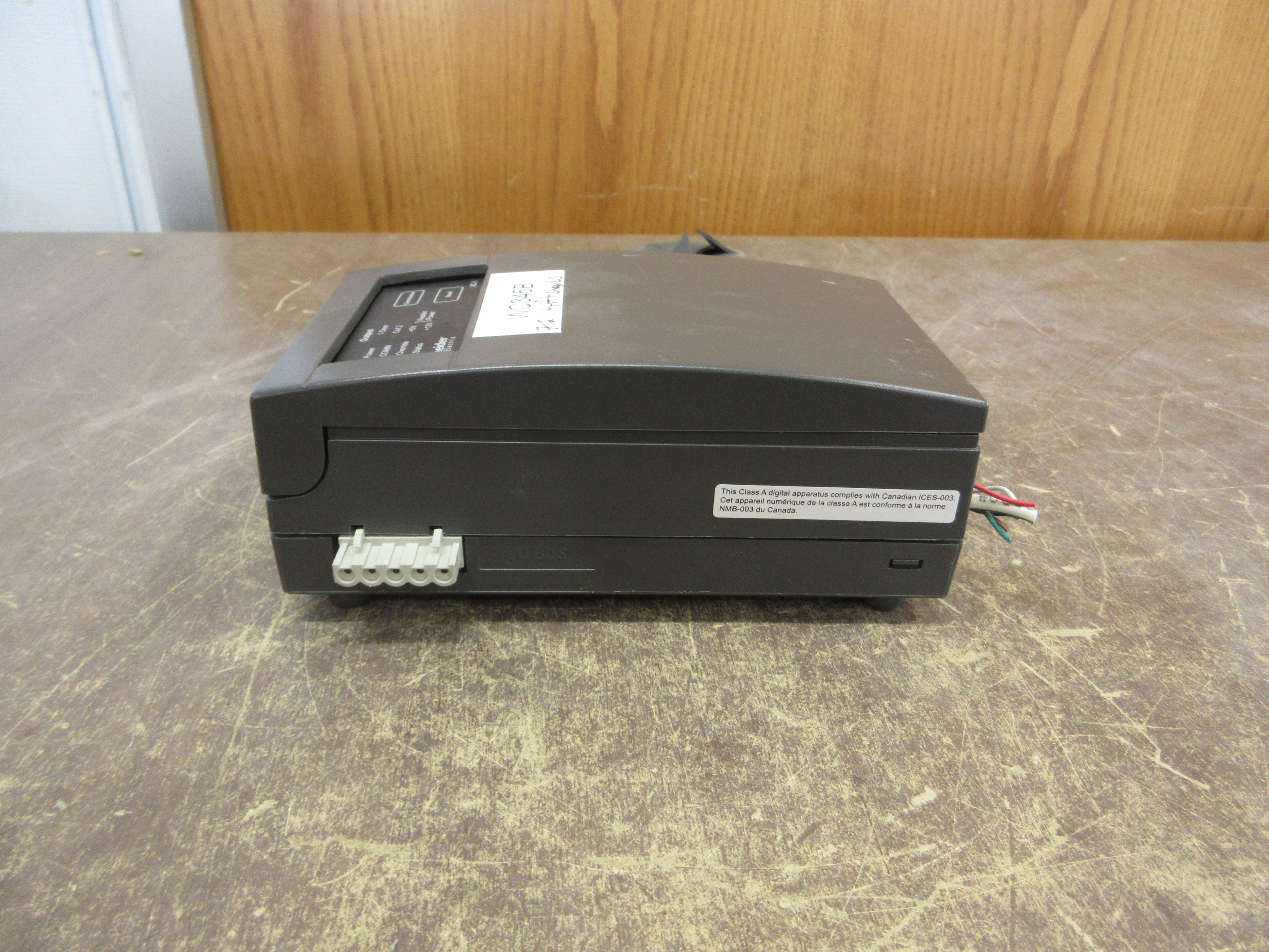 Schneider Electric Access Control Module AC-1 24VDC 2.6W Used
