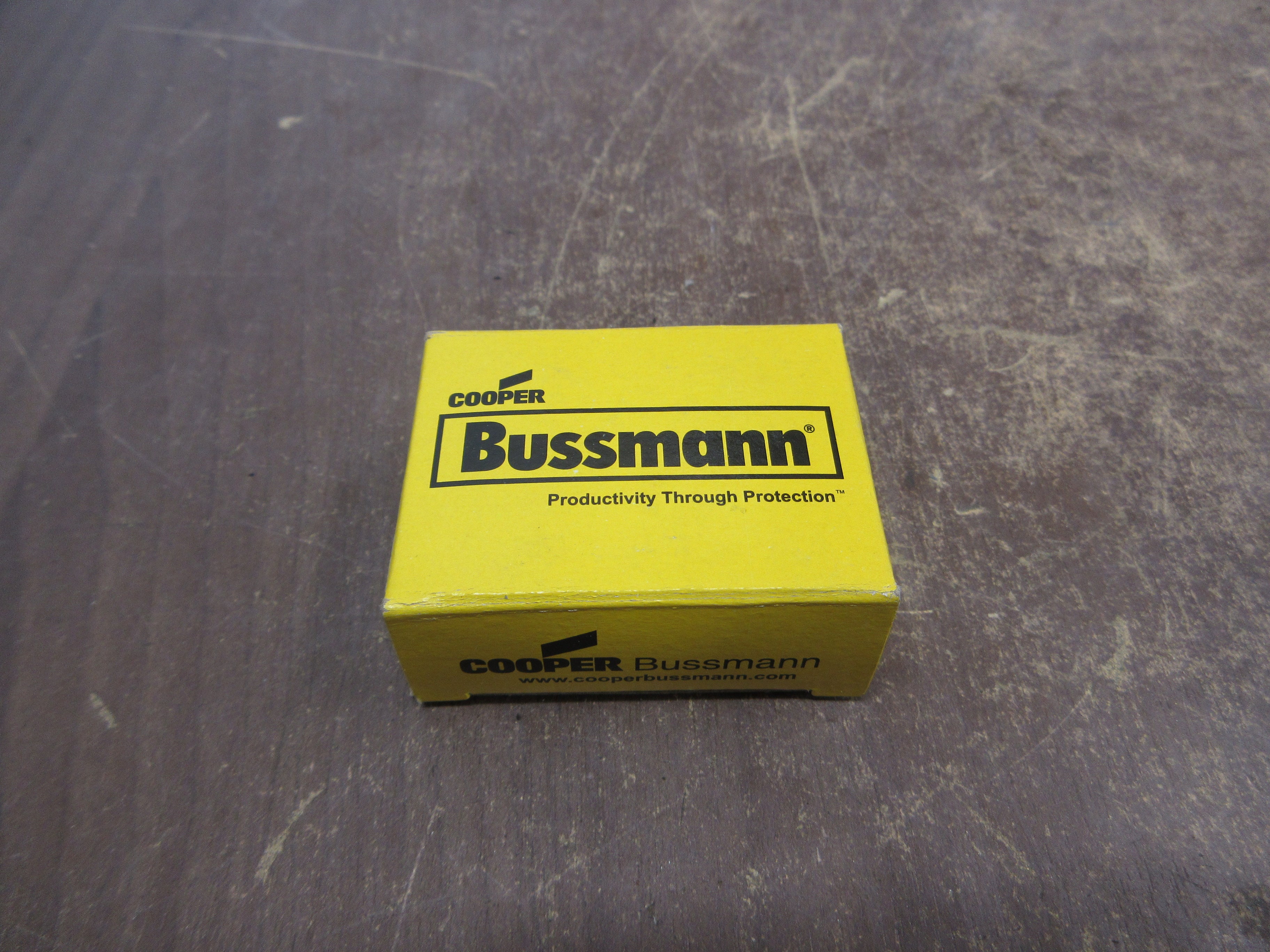 Cooper Bussmann Limitron Fuse FNQ-R-1 1A 600V *Box of 10* New Surplus