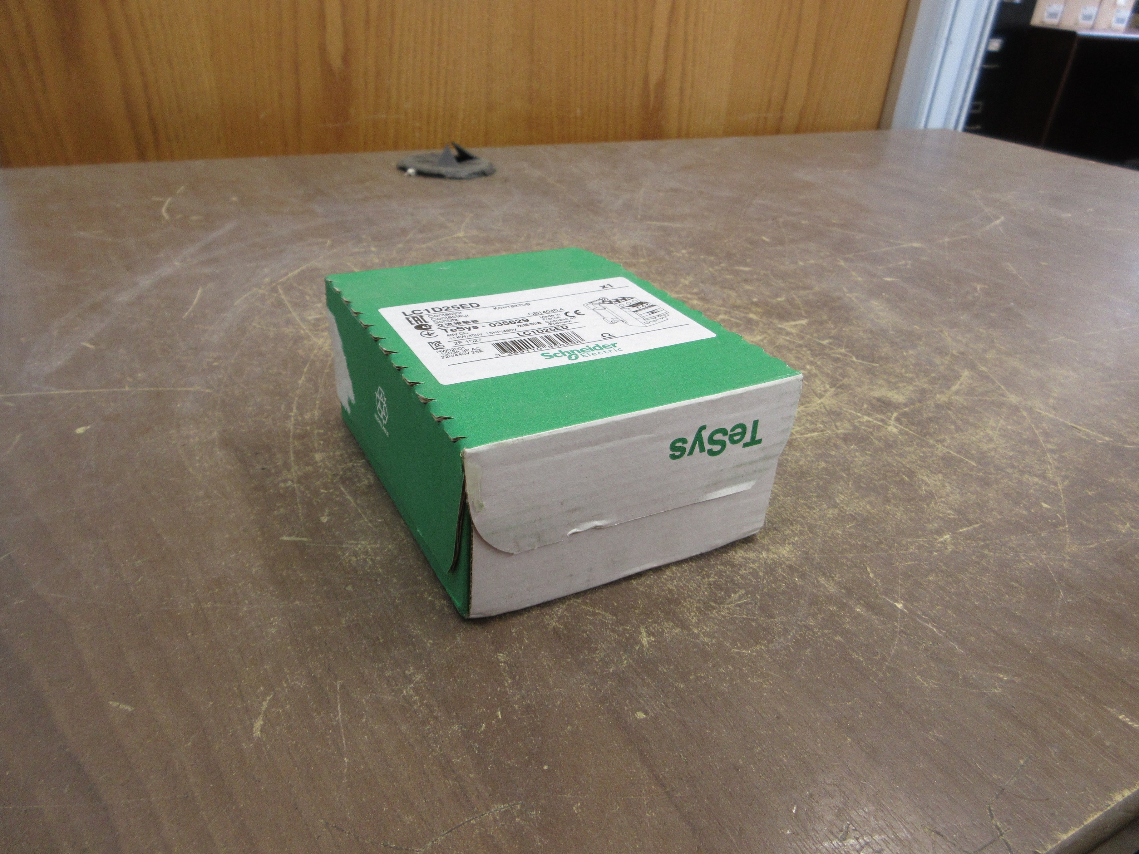 Schneider Electric Contactor LC1D25ED 48VDC Coil New Surplus