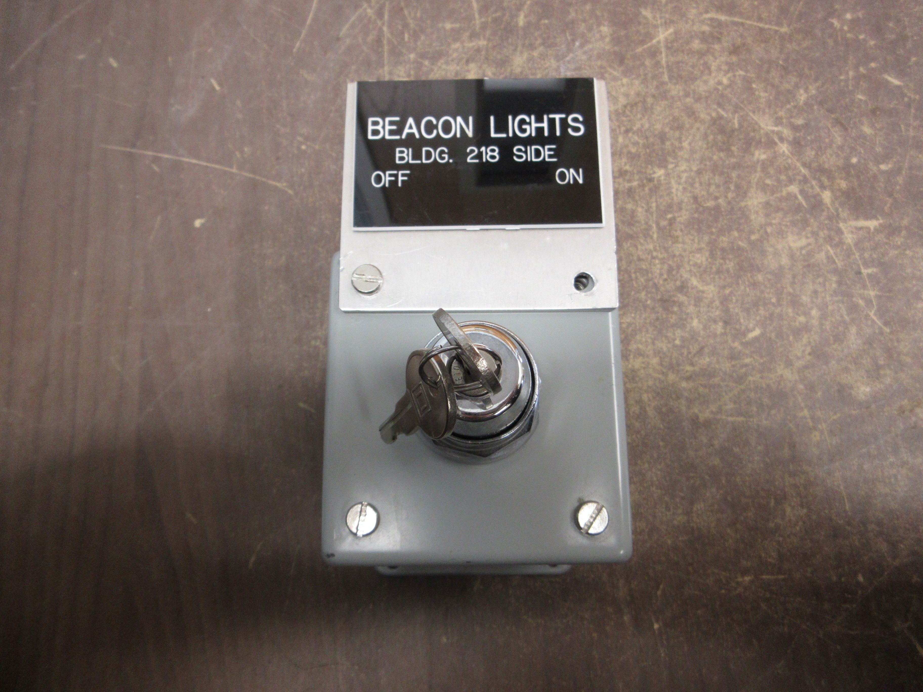 Square D Enclosed Keyed Switch 9001 KA1 Ser. K Type 12, 13 Enclosure Used