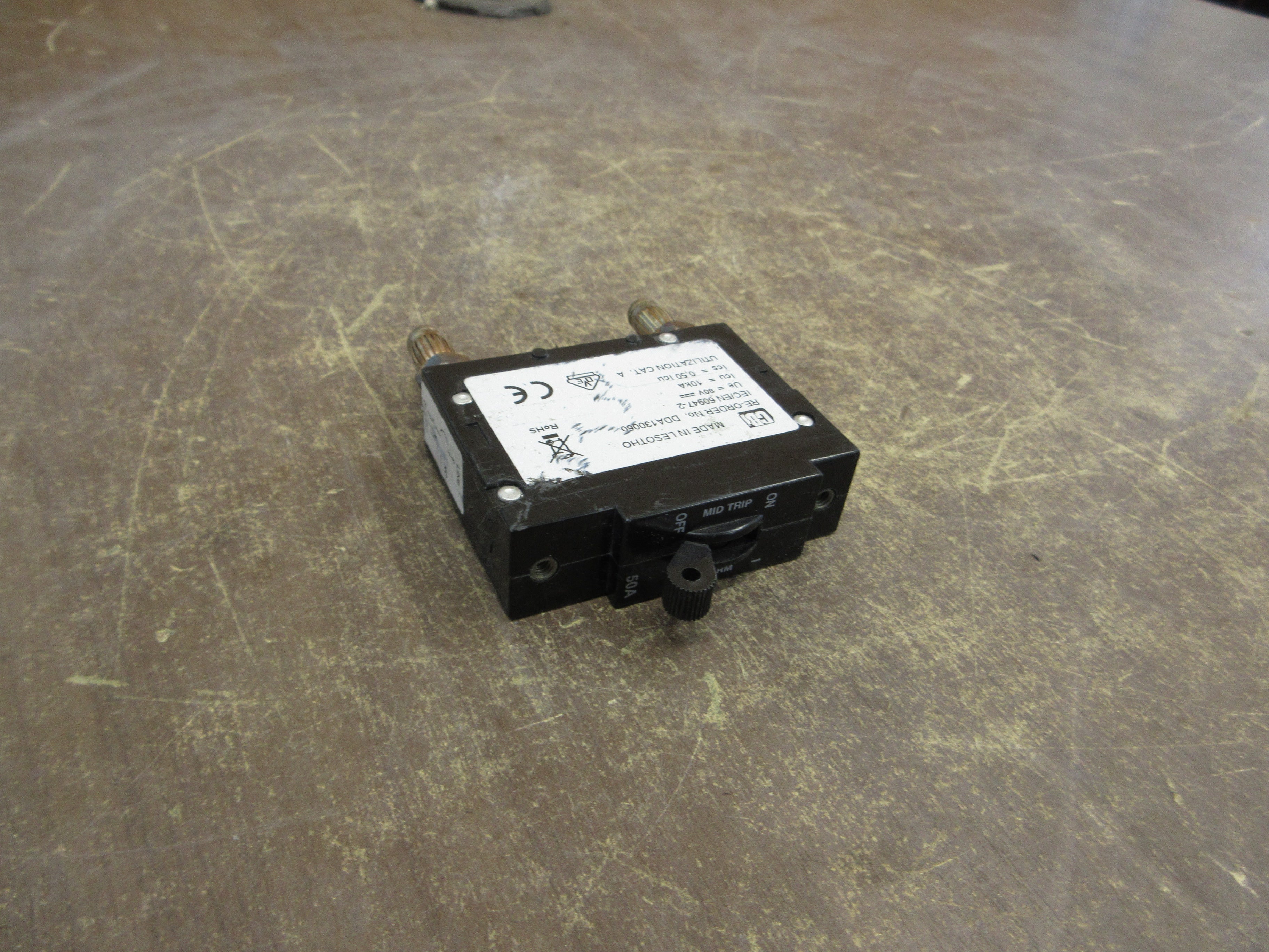 CBi DC Circuit Breaker DDA130060 80VDC 50A 1P Used