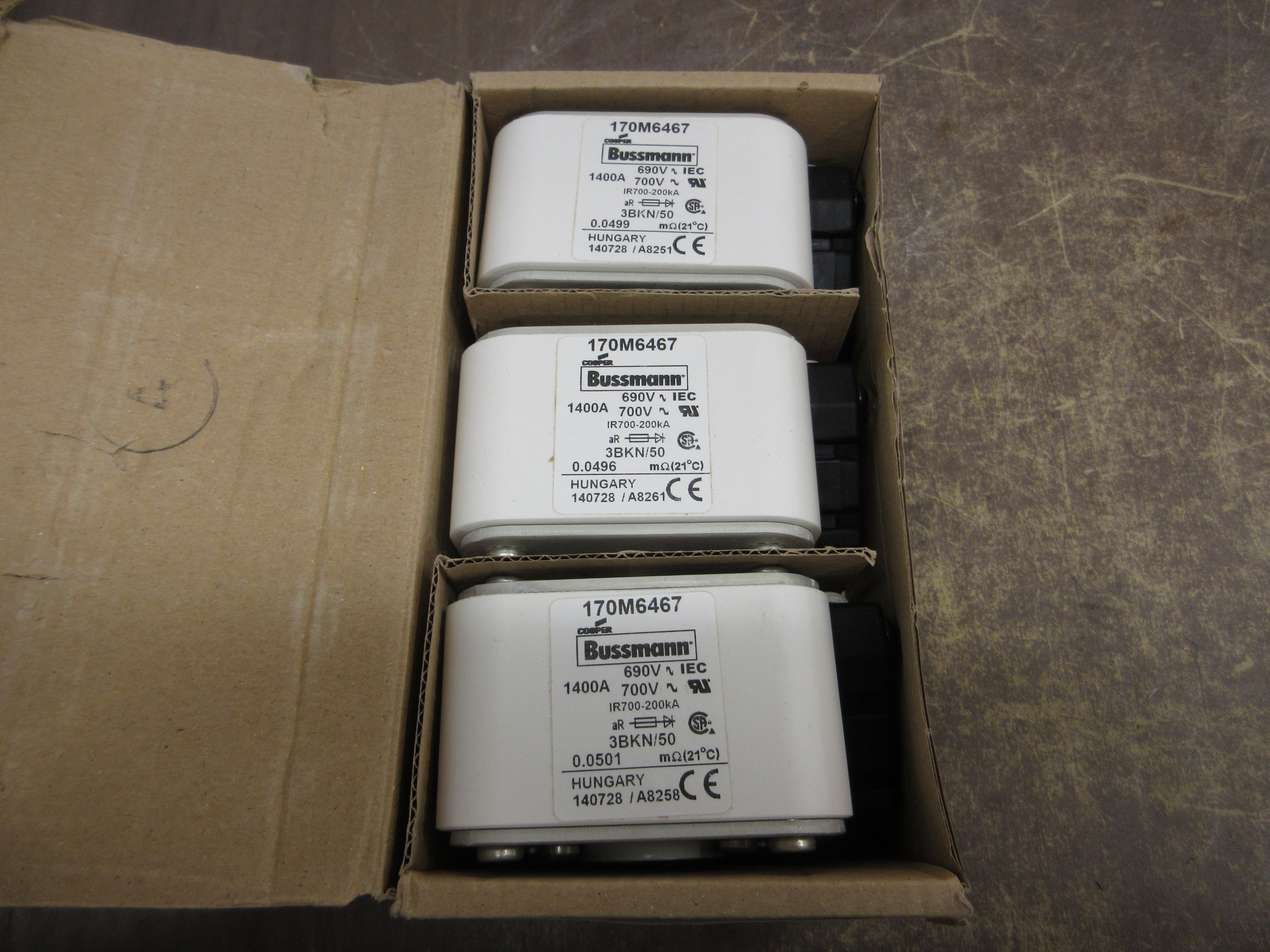 Cooper Bussmann Fuse 170M6467 1400A 690V *Box of 3* New Surplus