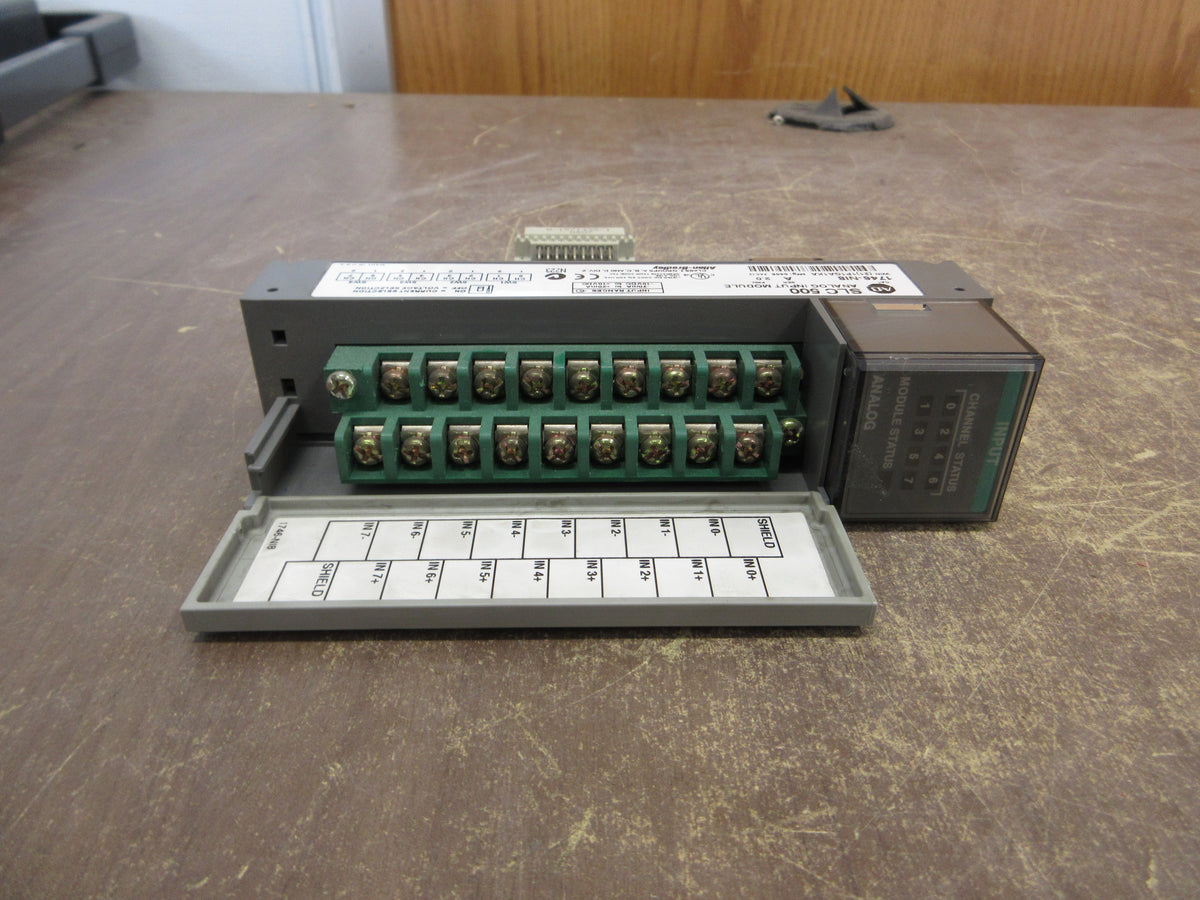 Allen-Bradley SLC 500 Analog Input Module 1746-NI8 Ser. A FRN: 2.0 Used