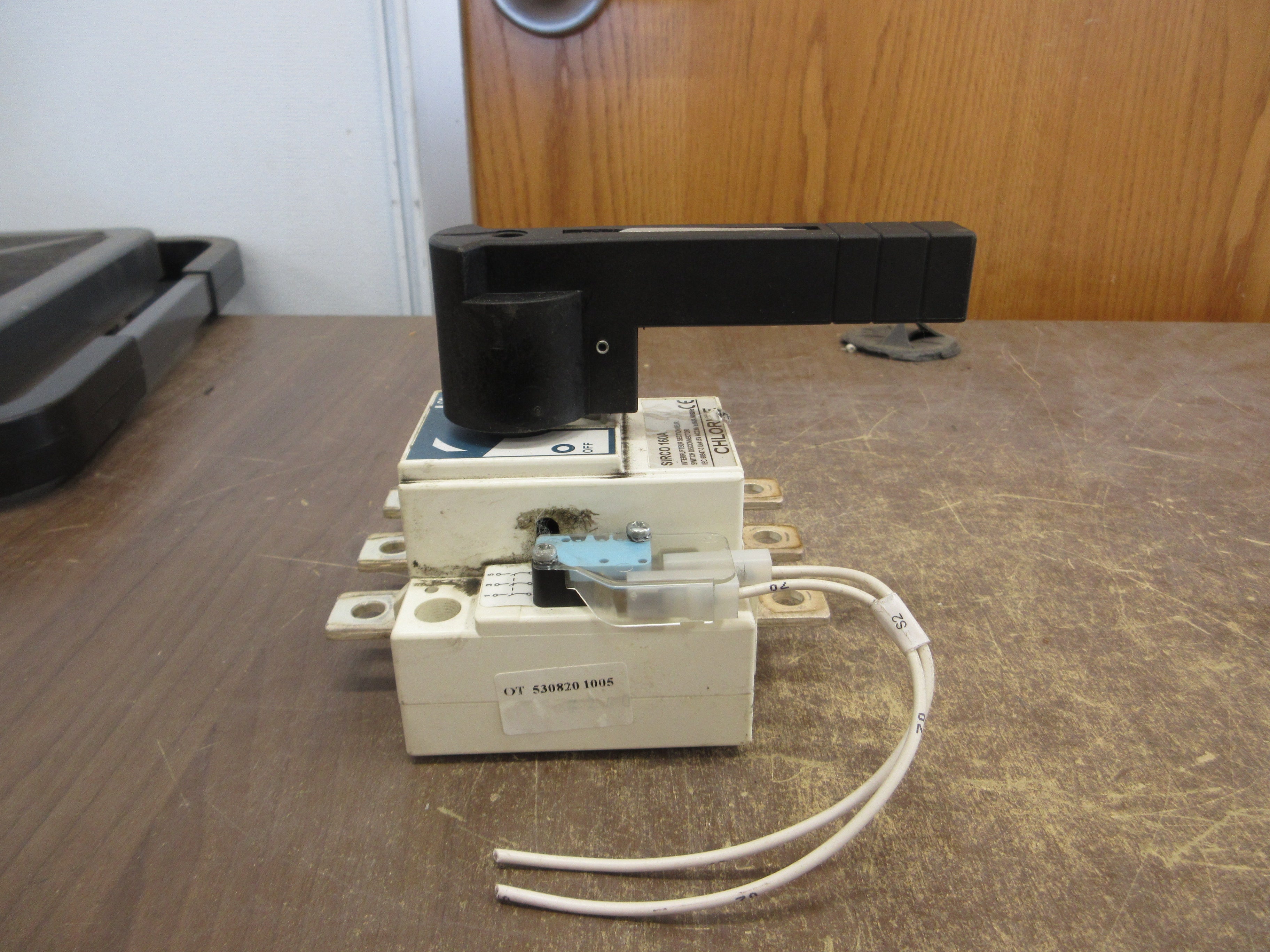 Chloride Disconnect Switch SIRCO 160A 415V 160A 50/60Hz *Chipped Front* Used