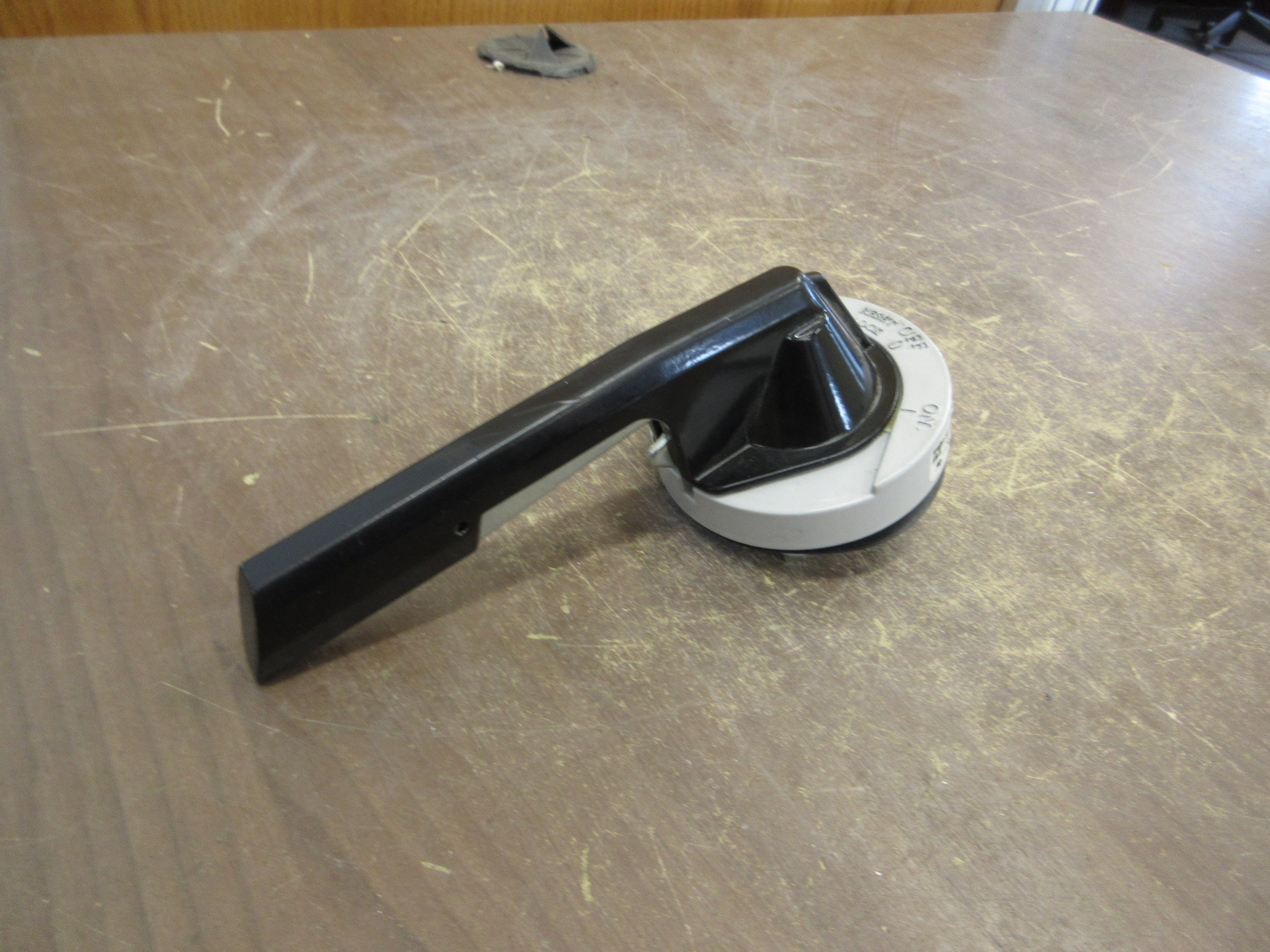 Square D Operating Handle 9421LH6 Ser. B Nema 3R, 12 Used