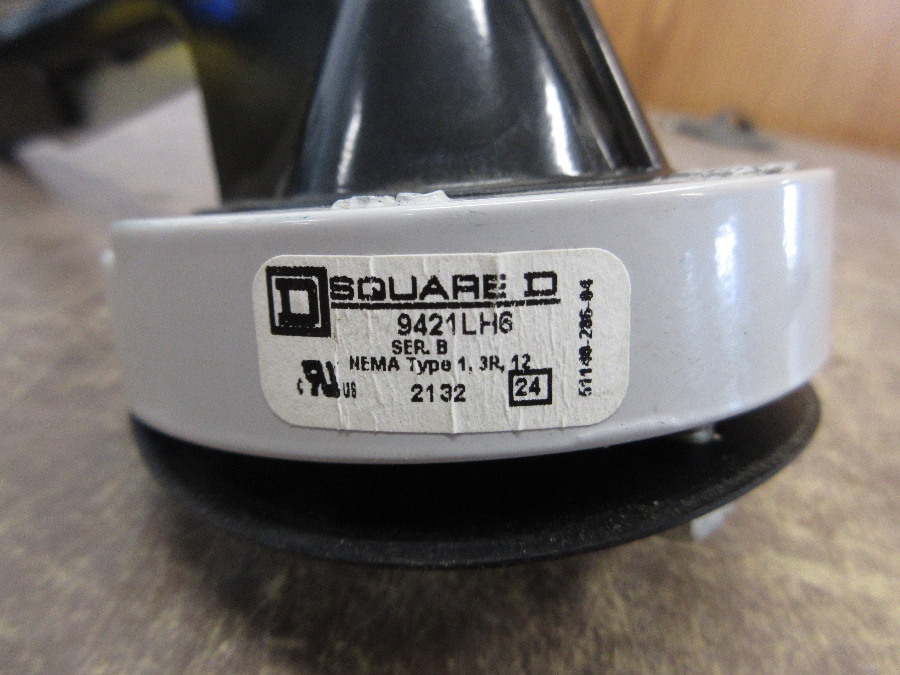 Square D Operating Handle 9421LH6 Ser. B Nema 3R, 12 Used