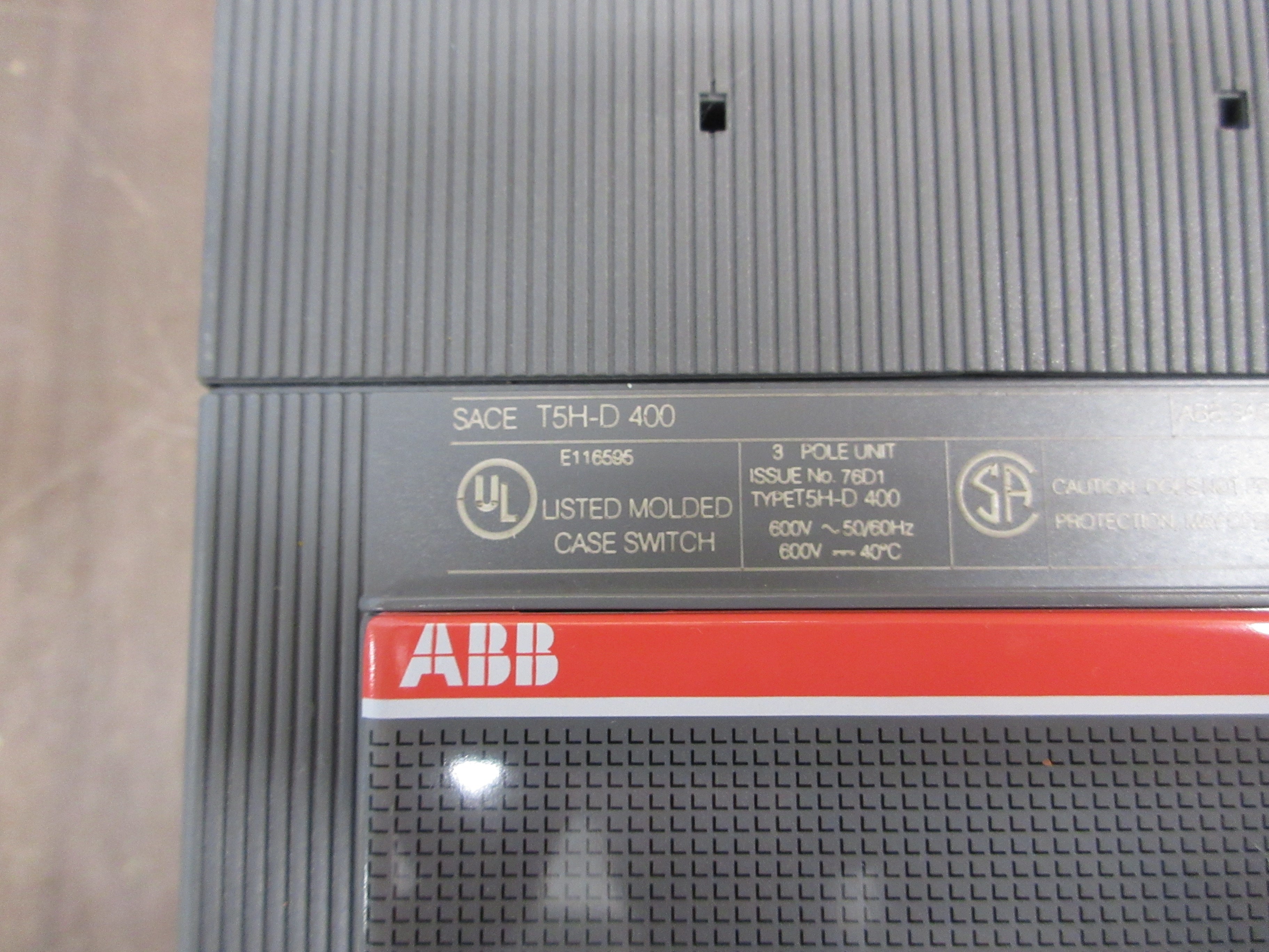 ABB SACE Tmax Circuit Breaker T5H-D 400 400A 600V 3P Used