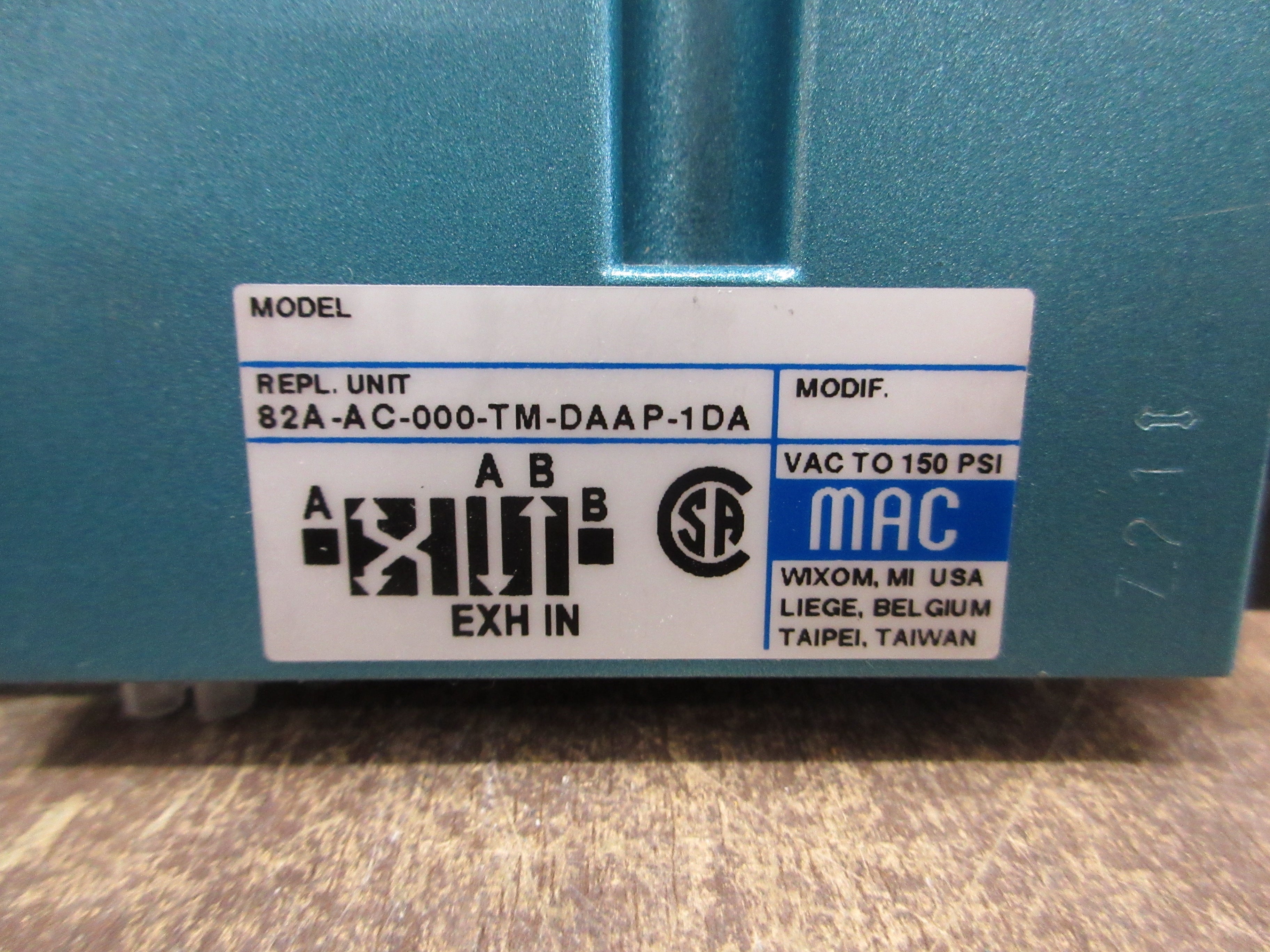 MAC Solenoid Valve 82A-AC-000-TM-DAAP-1DA VAC-150PSI Used