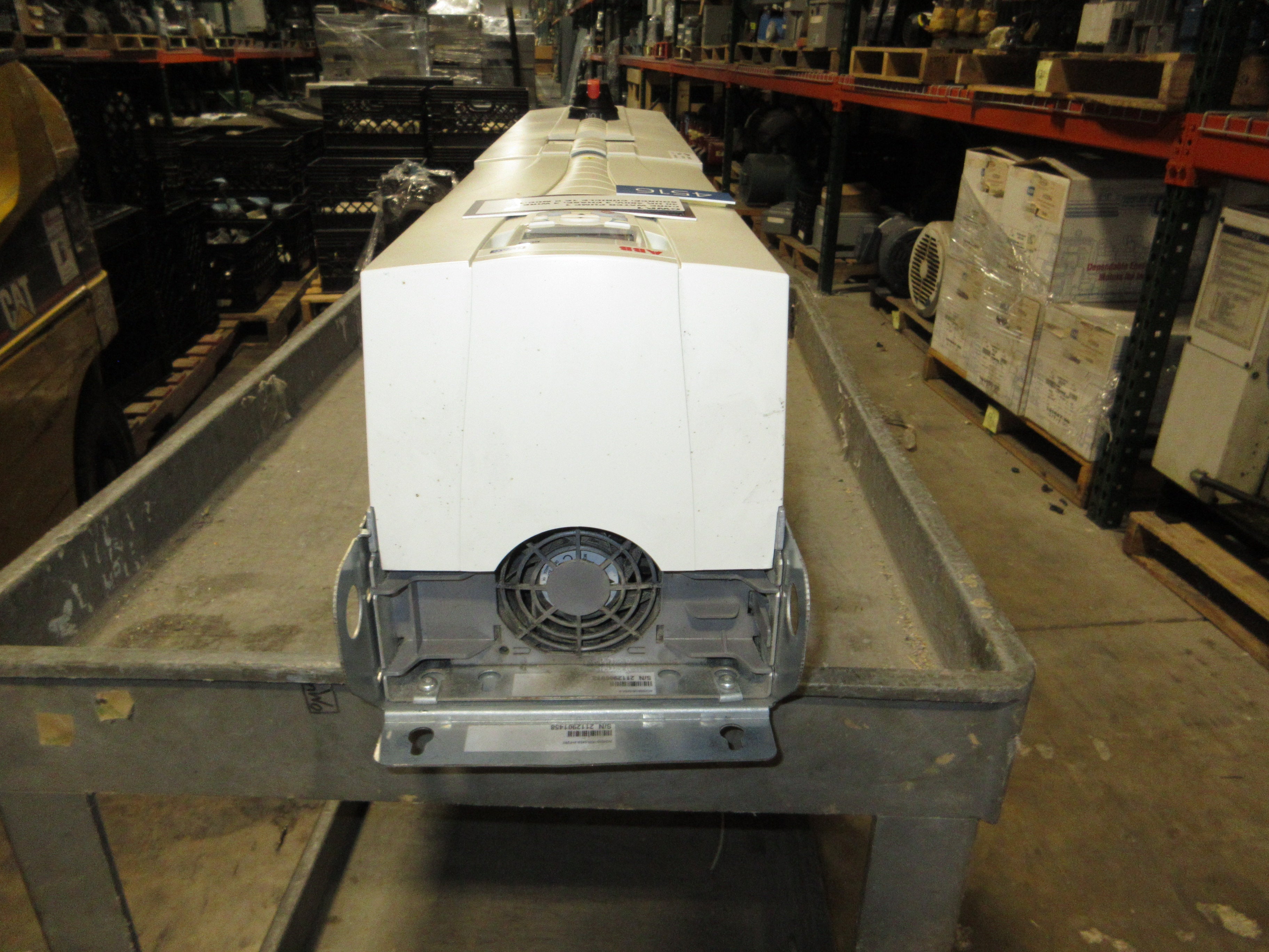 ABB ACH550 AC Drive w/ Bypass ACH550-VDR-045A-4+F267 30HP 3Ph w/ Keypad Used