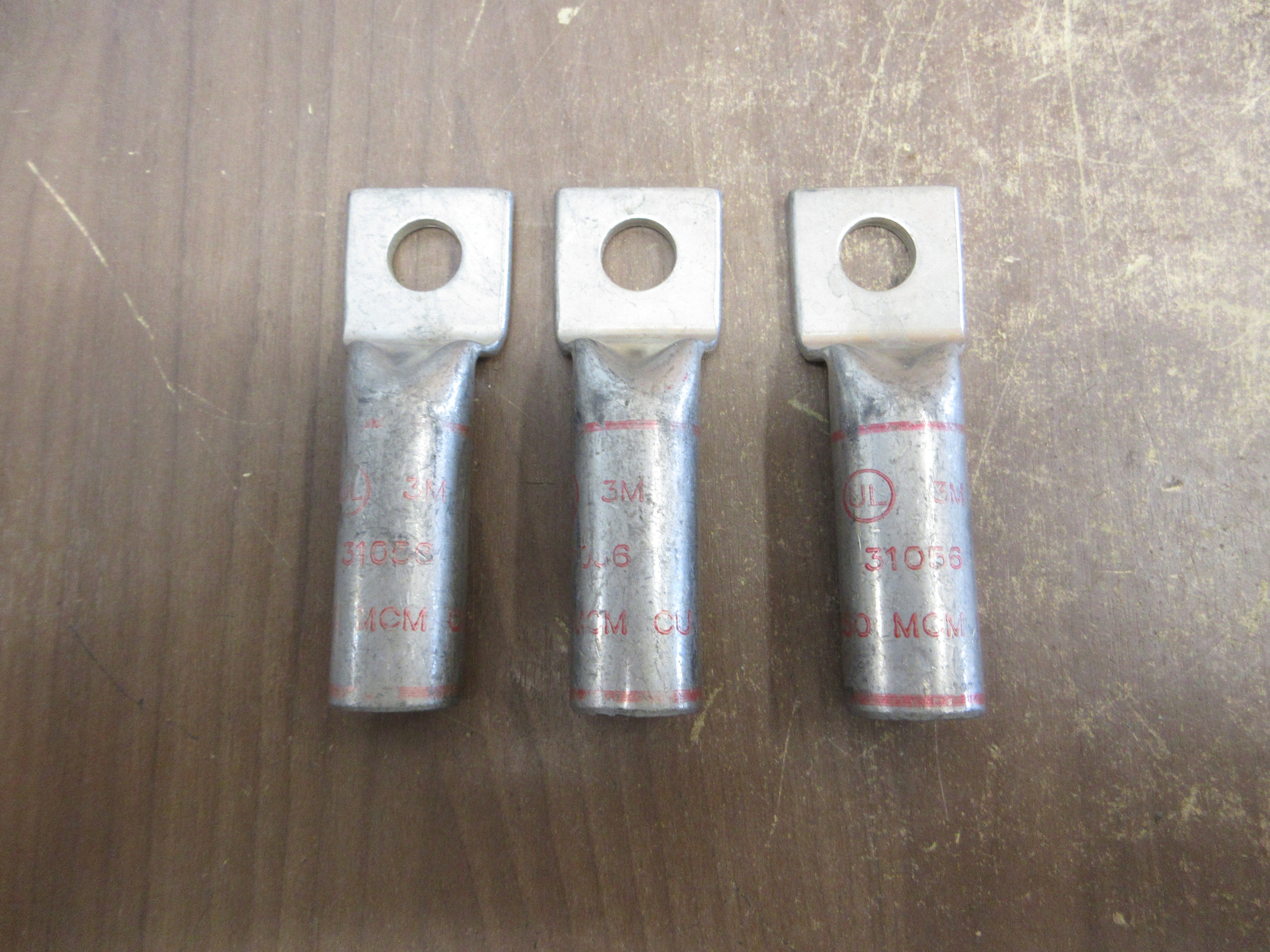 3M Crimp Lug 31056 1-Hole 350MCM *No Box* *Lot of 3* New Surplus