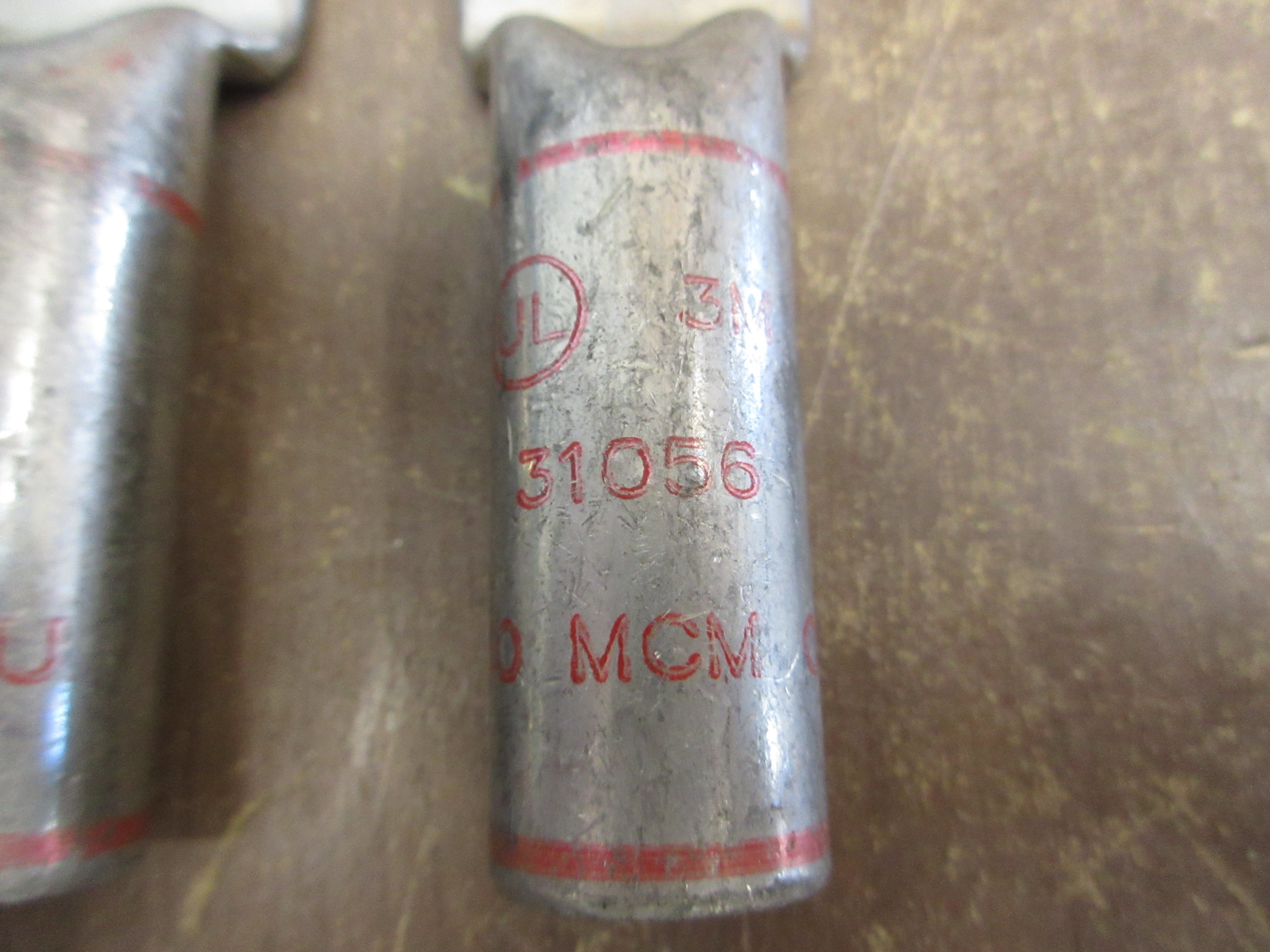 3M Crimp Lug 31056 1-Hole 350MCM *No Box* *Lot of 3* New Surplus