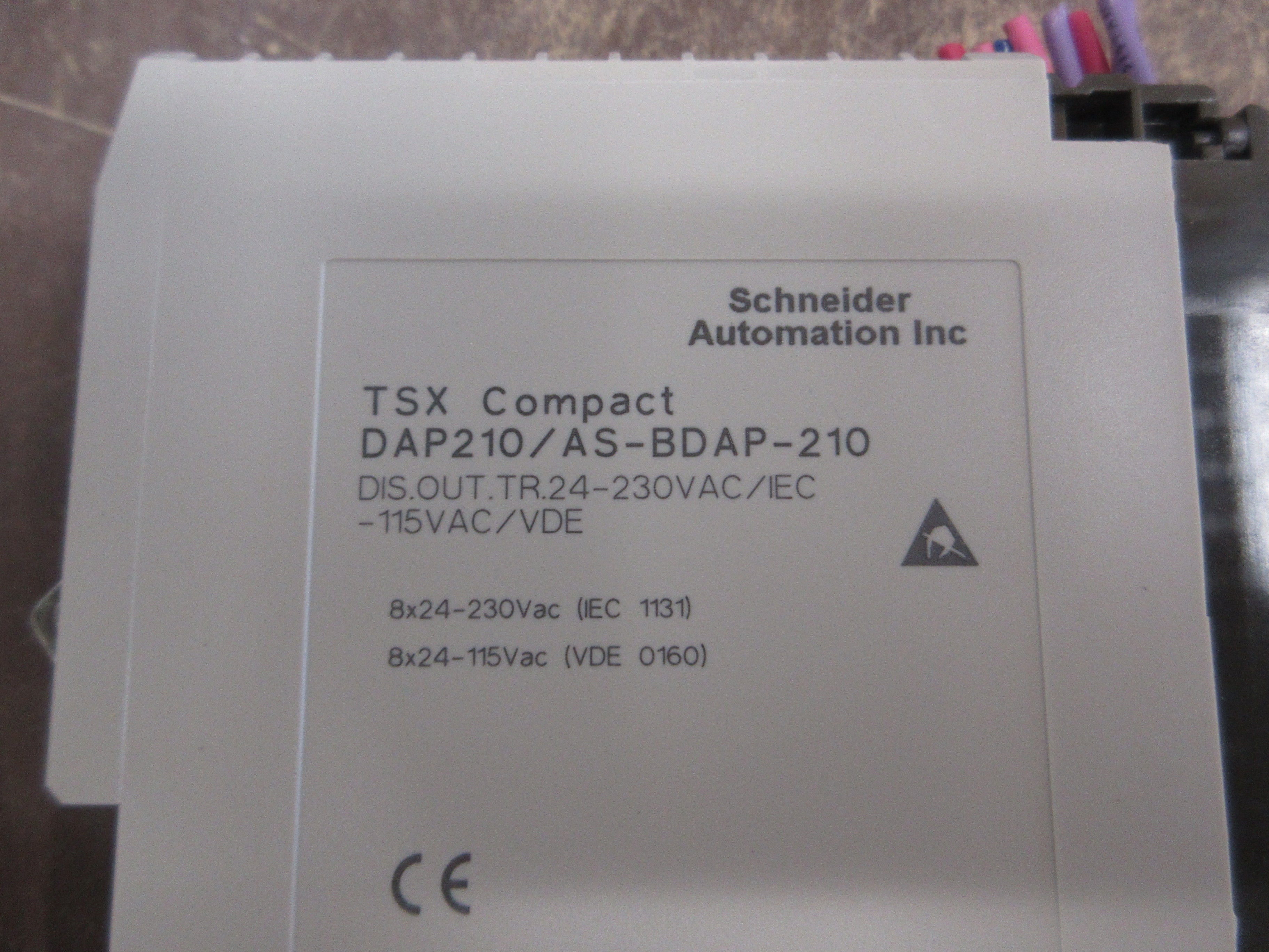 Schneider TSX Compact Discreate Output Module DAP210/AS-BDAP-210 8x 24-230 VAC