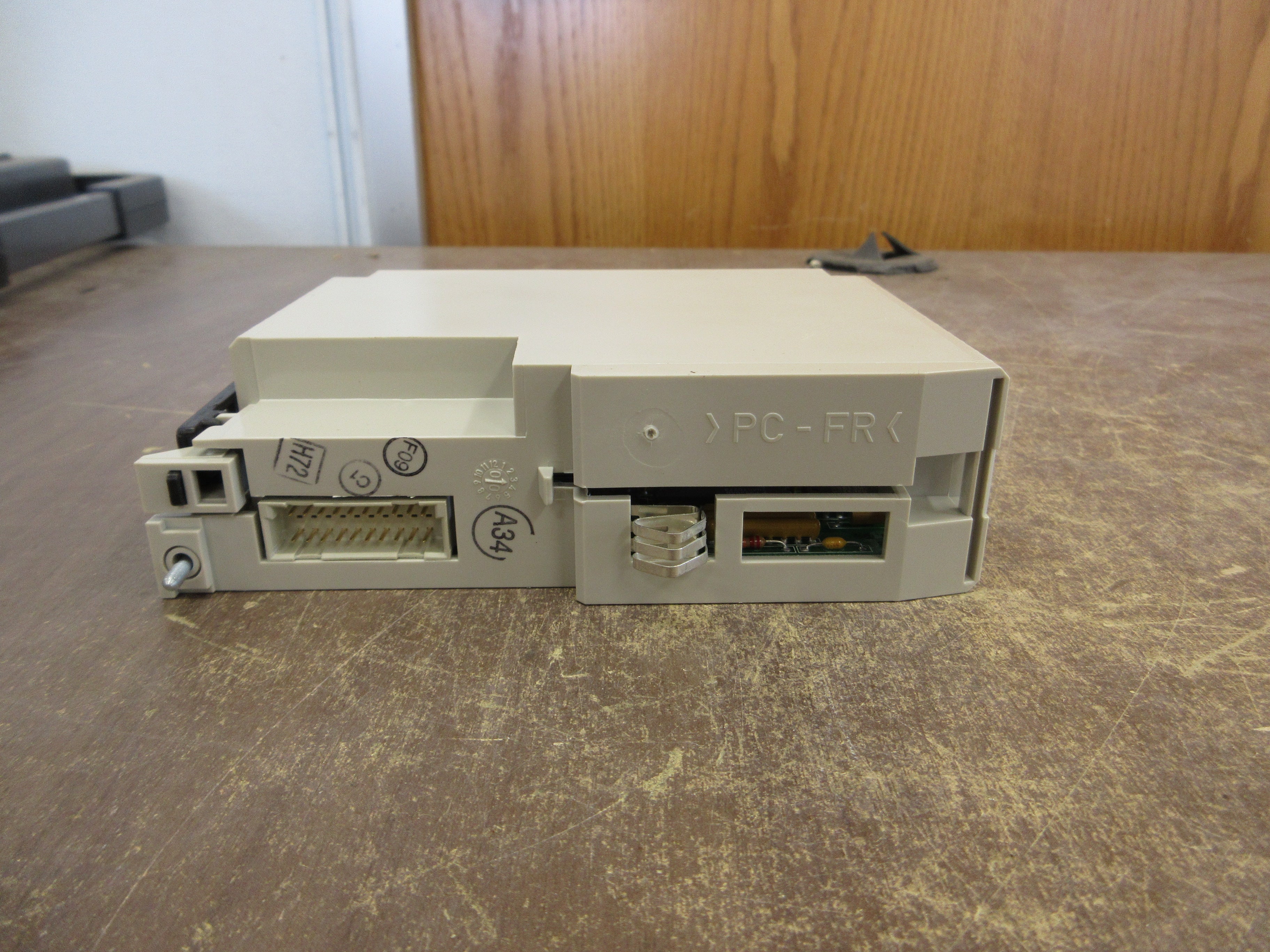 Schneider TSX Compact Discreate Output Module DAP210/AS-BDAP-210 8x 24-230 VAC