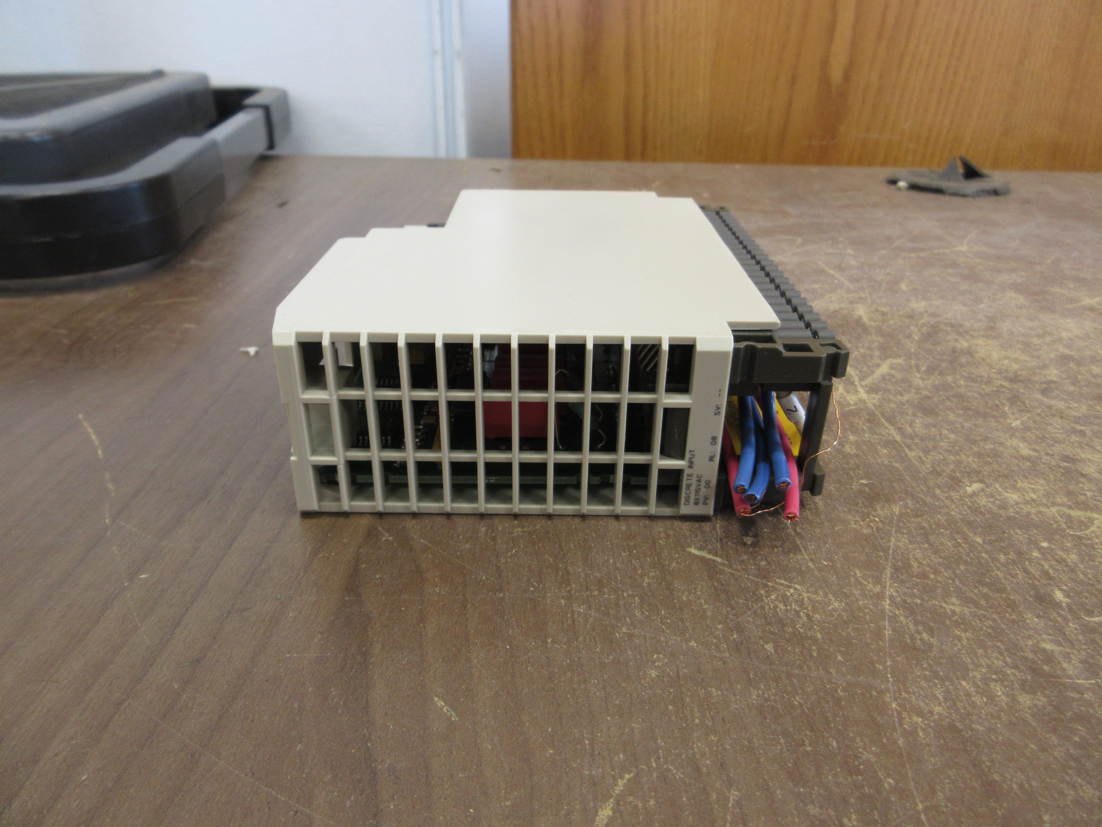 Schneider TSX Compact Discrete Input Module DEP210/AS-BDEP-210 8x 115VAC Used