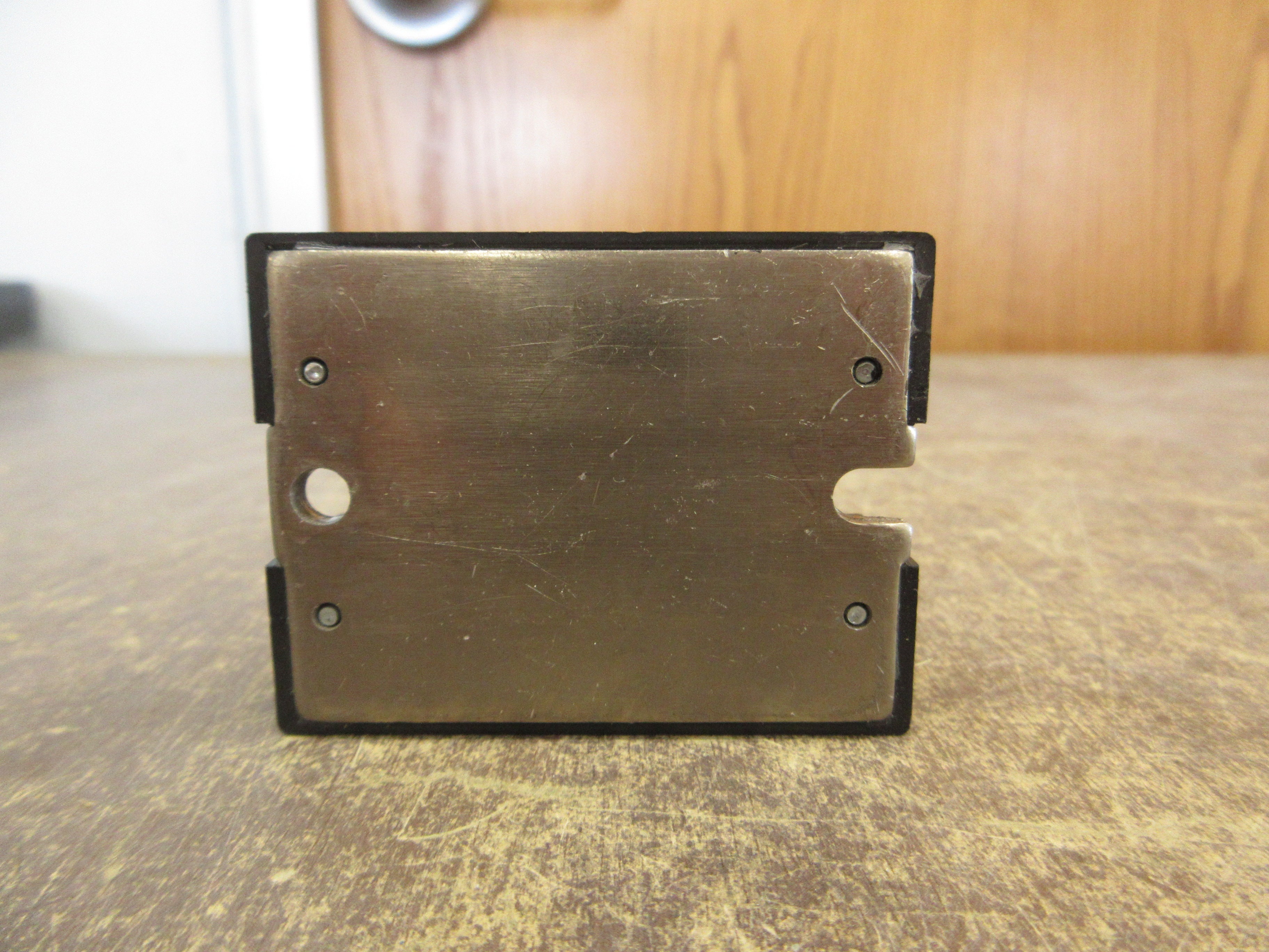 Crydom Solid State Relay CY6875S 24VAC Control Used