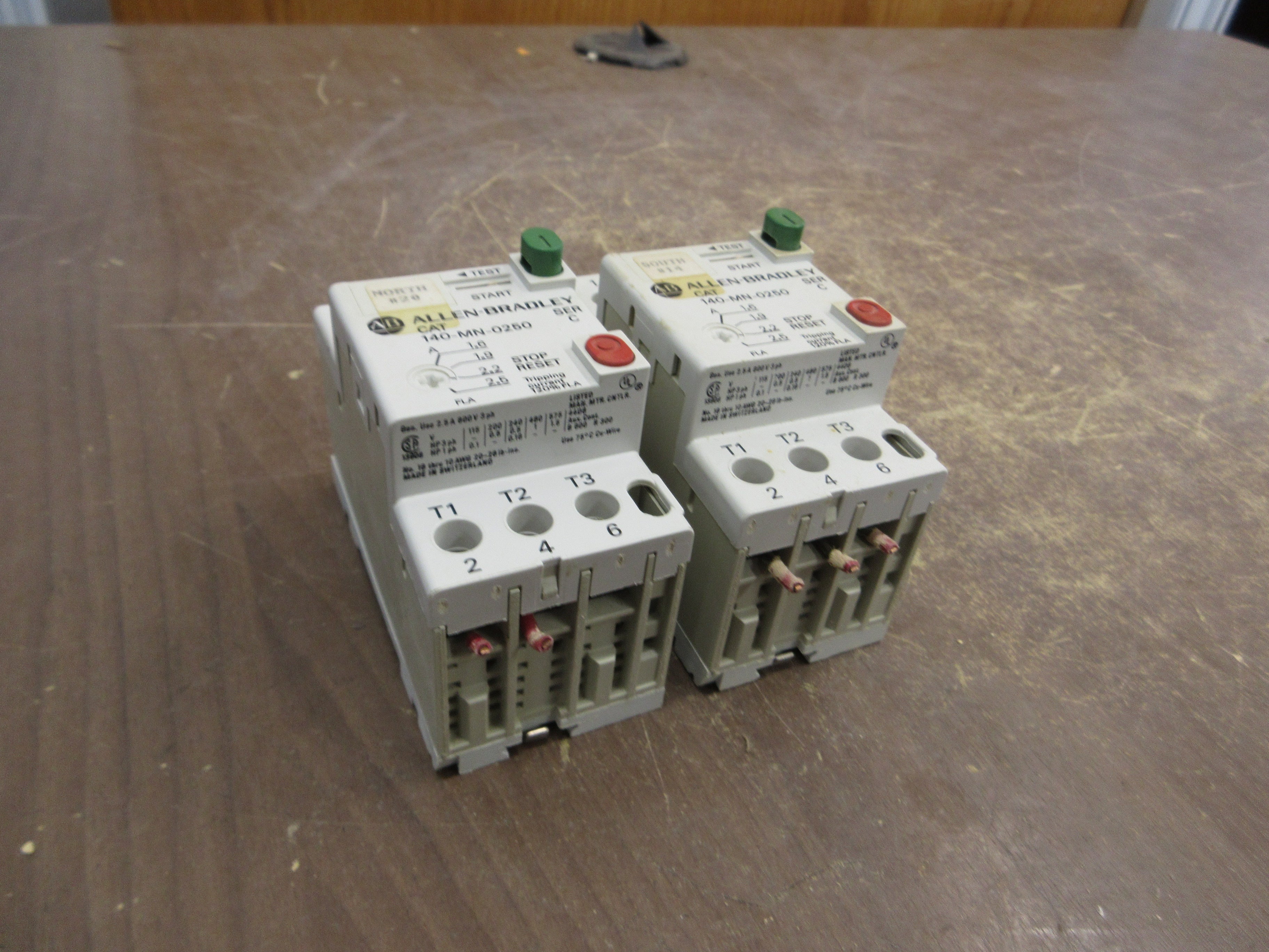 Allen Bradley Manual Starter 140-MN-0250 1.6-2.5A Range 600V *Lot of 2* Used
