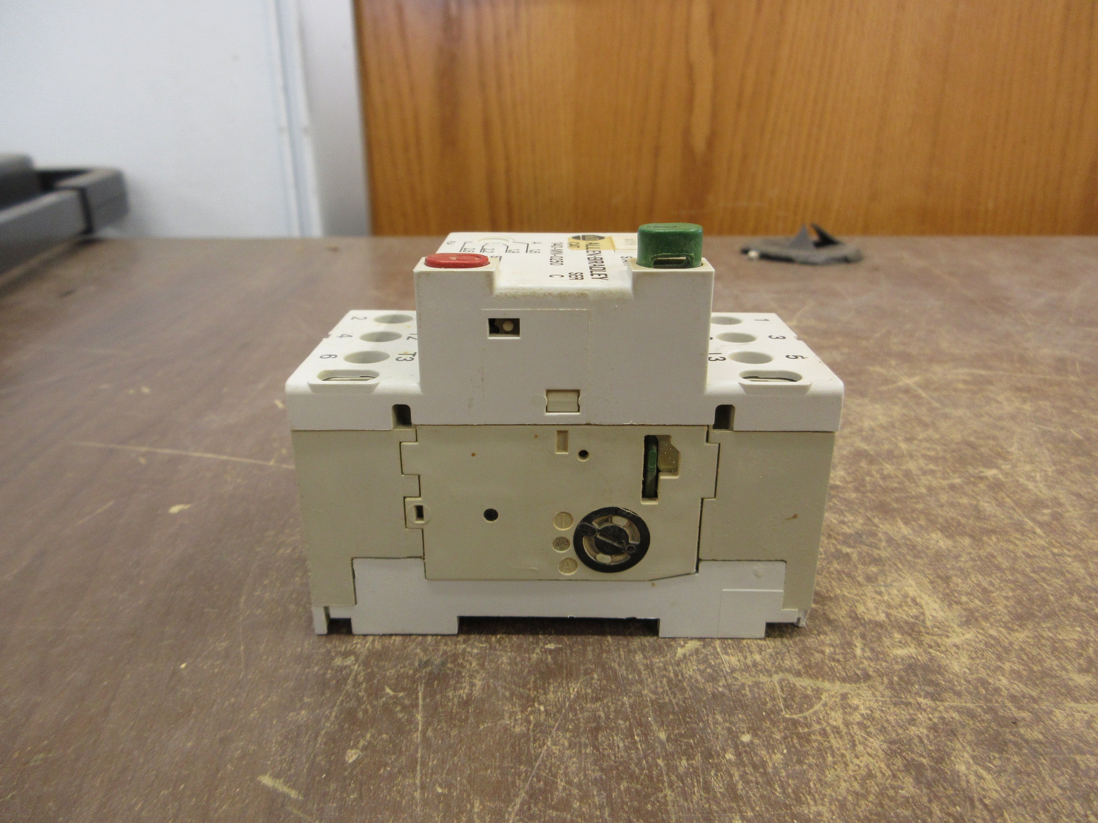 Allen Bradley Manual Starter 140-MN-0250 1.6-2.5A Range 600V *Lot of 2* Used