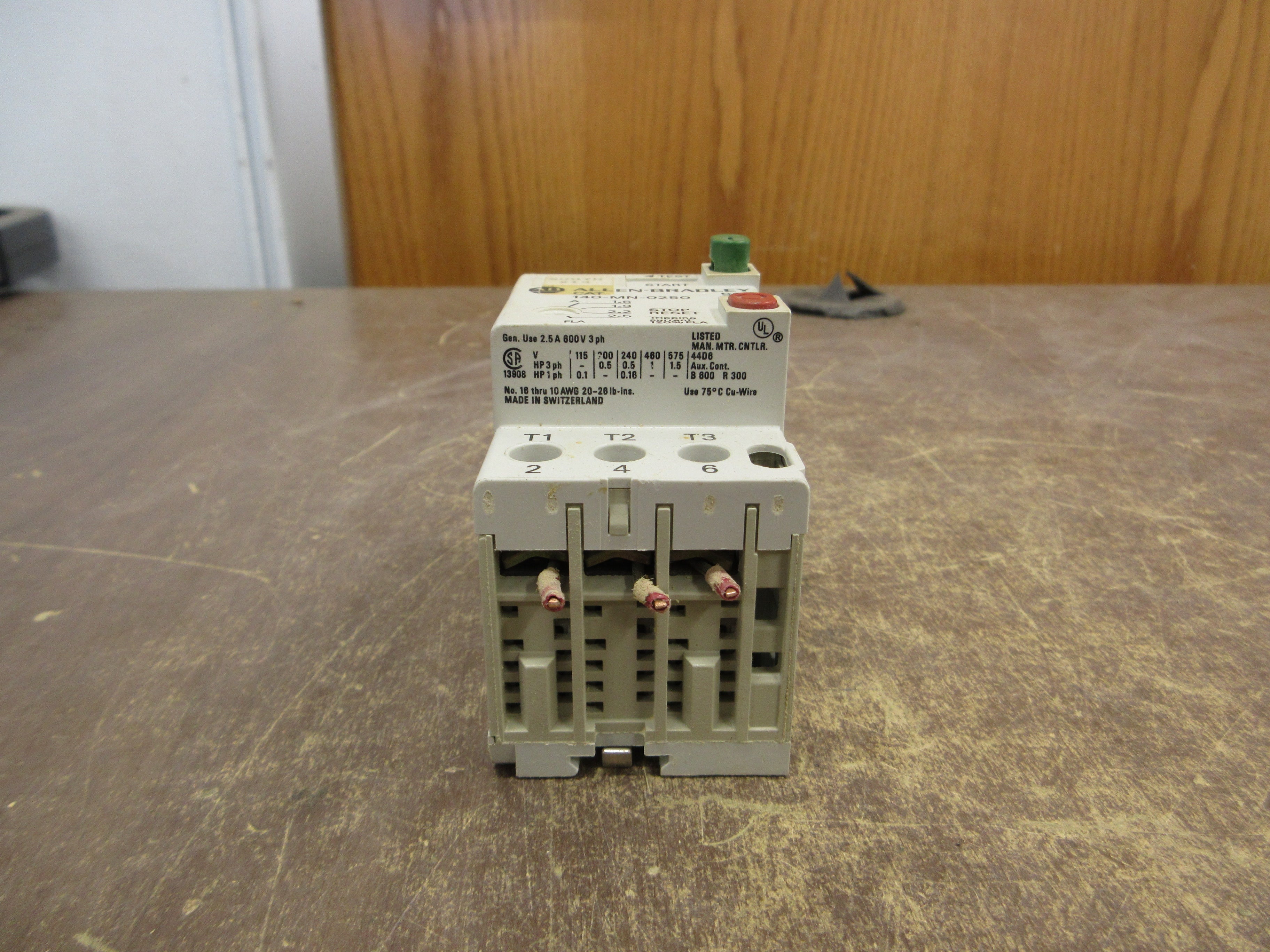 Allen Bradley Manual Starter 140-MN-0250 1.6-2.5A Range 600V *Lot of 2* Used