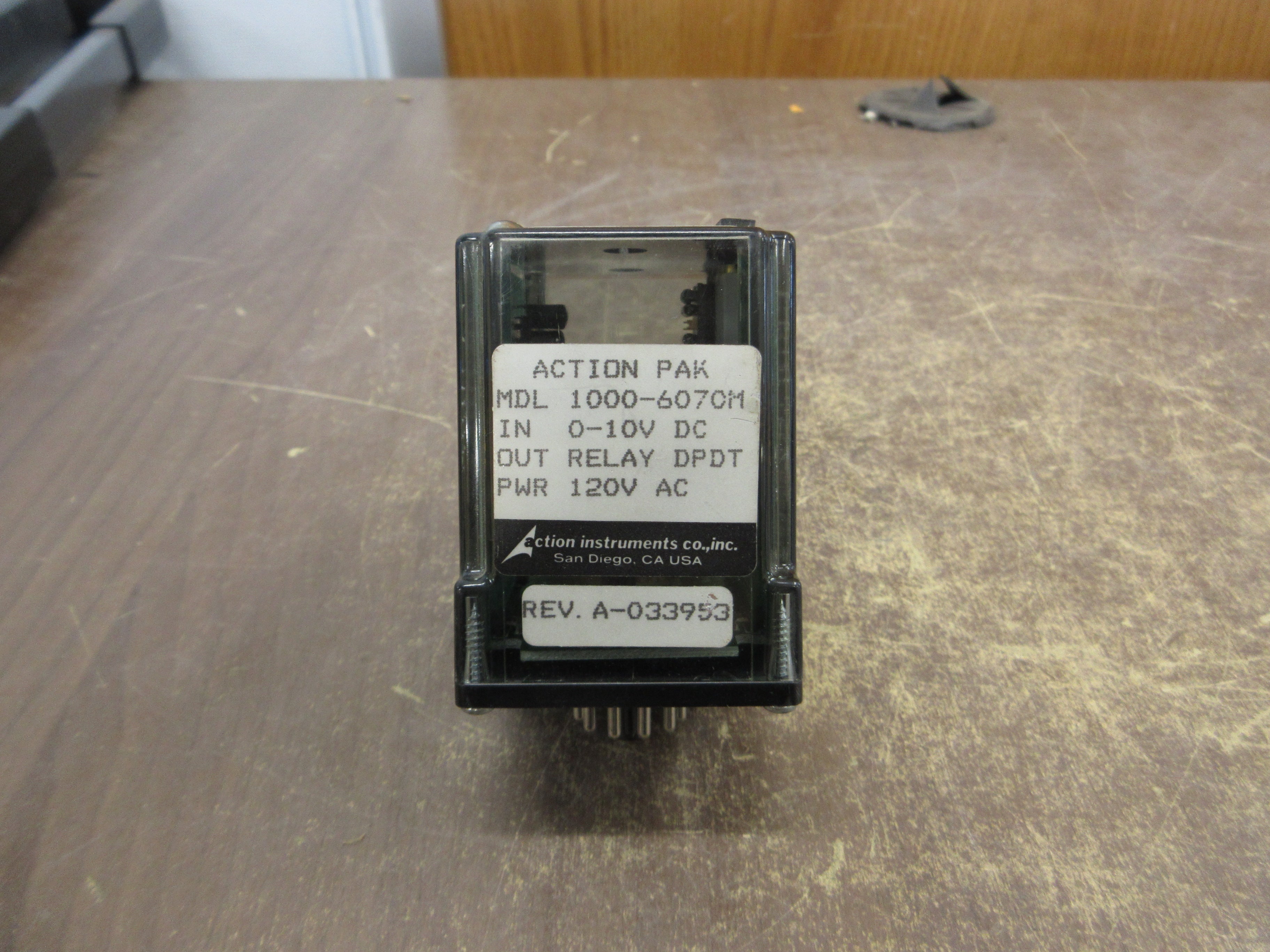 Action Instruments Action Pak Signal Converter Relay 1000-6070M Rev. A - 033953