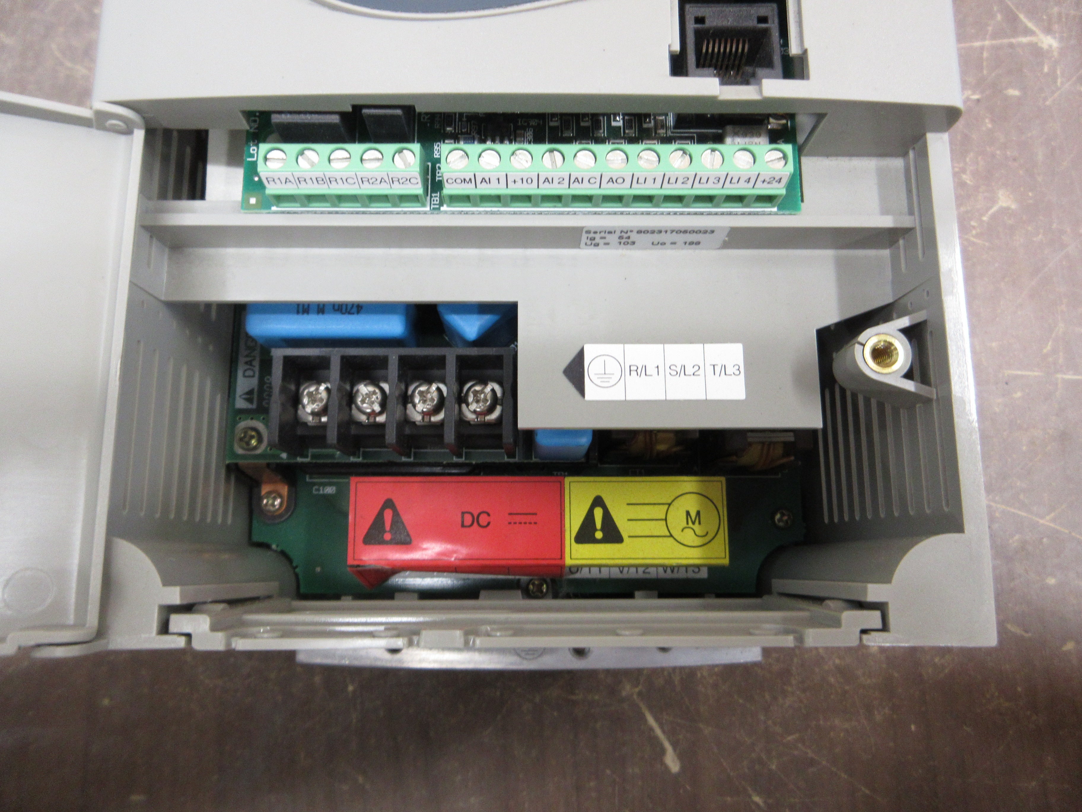 Schneider Electric Altivar 28 AC Drive ATV28HU54N4U 3HP 3Ph Used