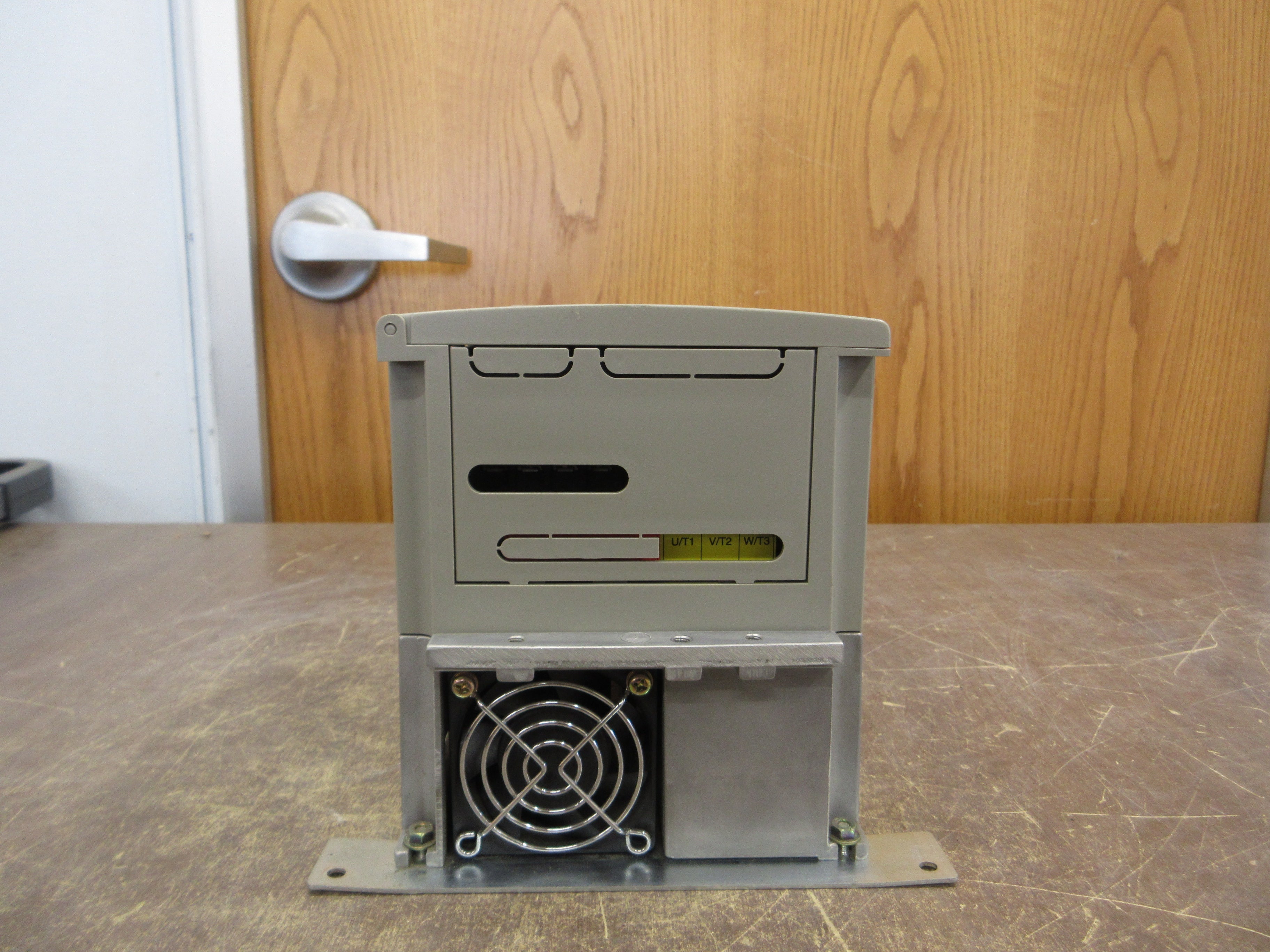 Schneider Electric Altivar 28 AC Drive ATV28HU54N4U 3HP 3Ph Used