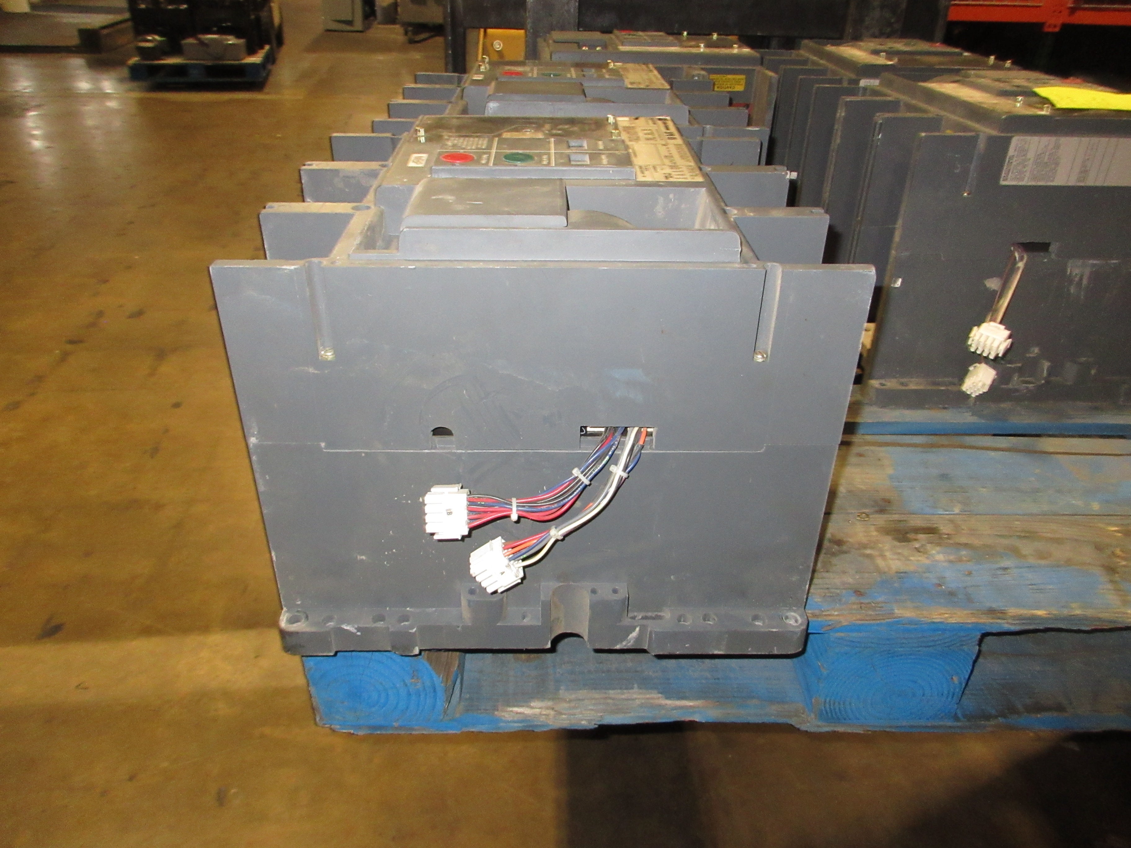 Cutler-Hammer Circuit Breaker SPB 65 2000C Amp Frame 2000A Rating Plug 600V Used