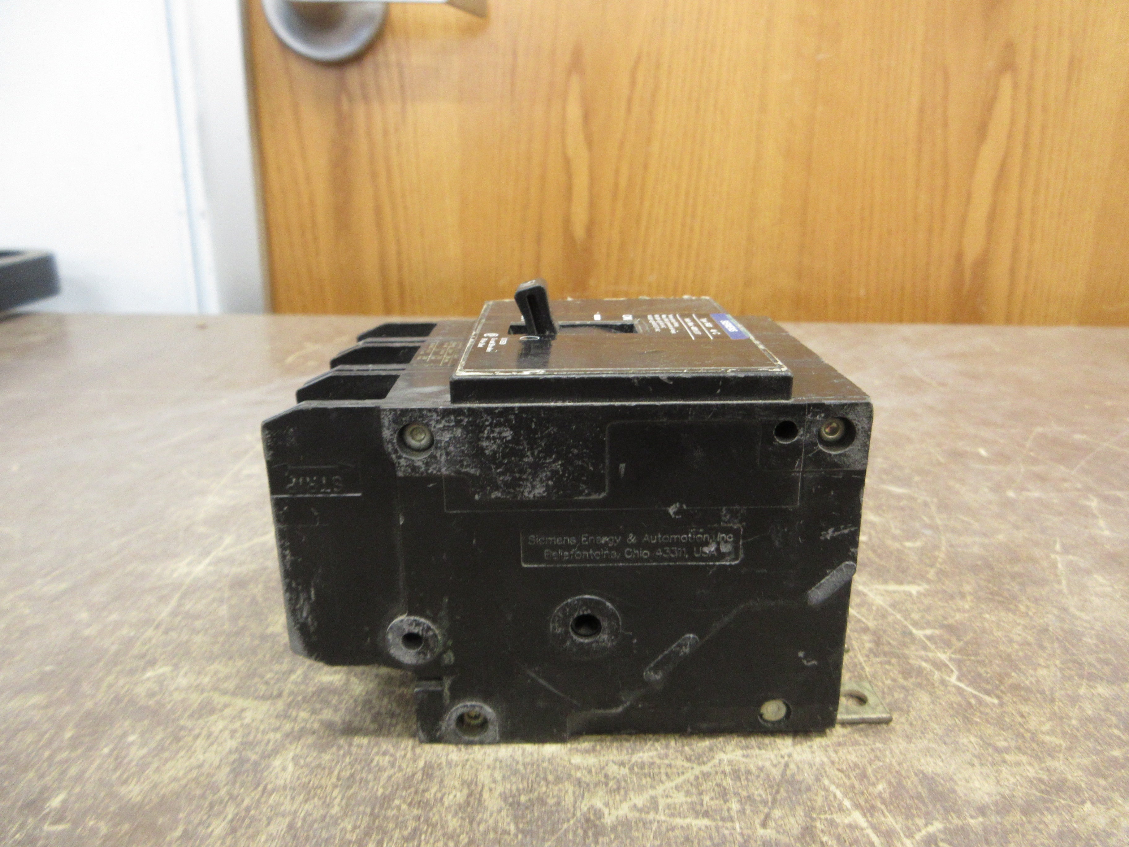 Siemens Bolt-On Circuit Breaker BQD350 50A 480Y/277V 3P Used