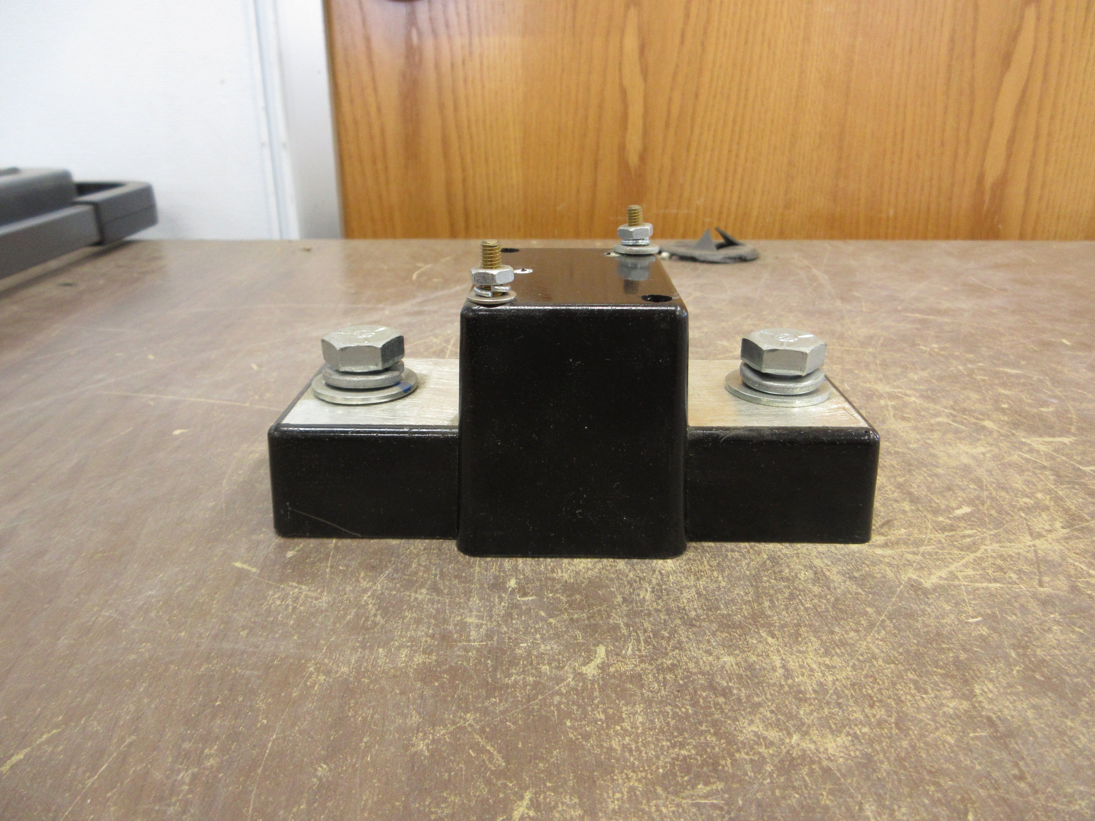 Eaton Neutral Current Sensor CTF080 Style: 5721B64G03 Ratio 80:0.06A Used