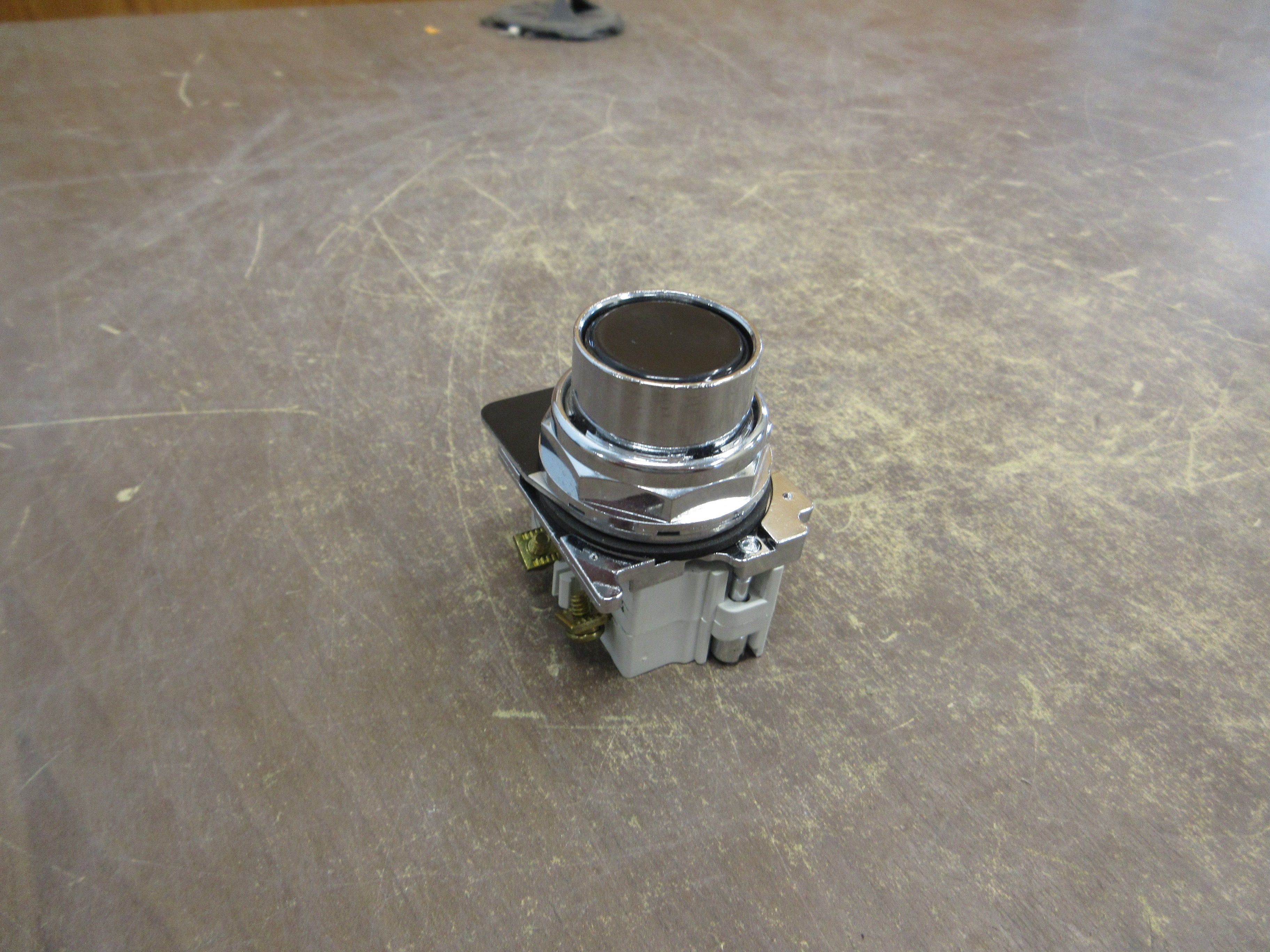 Cutler-Hammer Push Button 10250T / 91000T Black "Off" Used