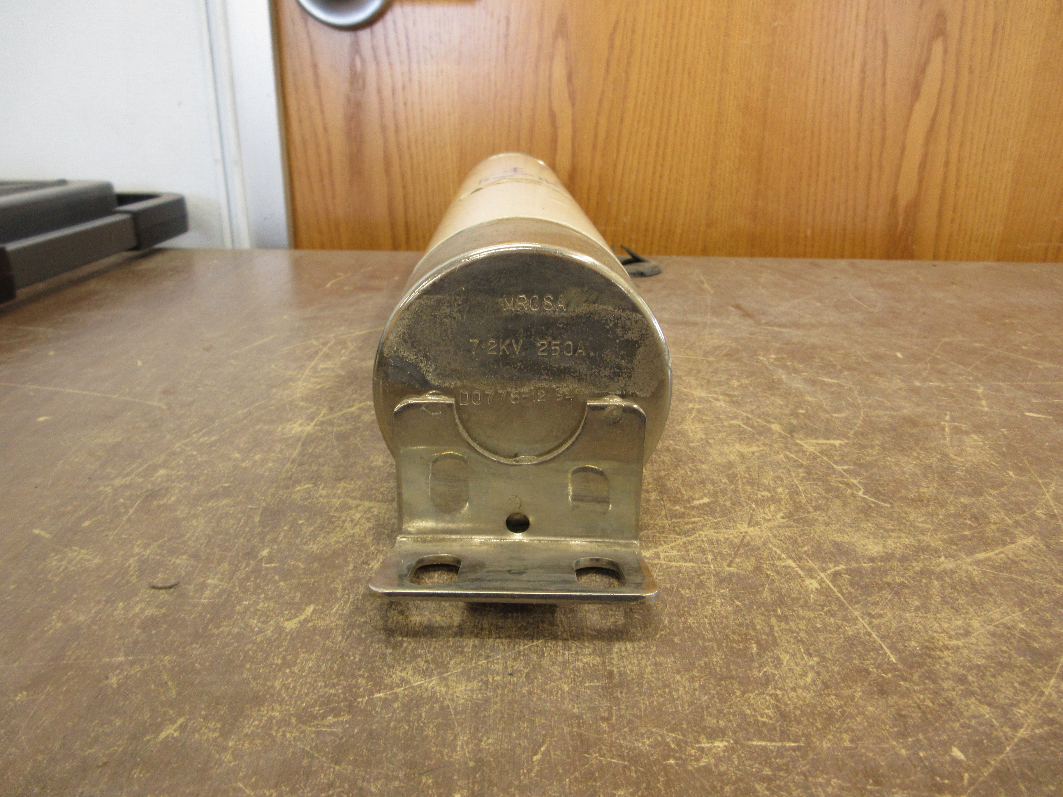 B&S Fuse D0776-12 94 250A 7.2kV Used