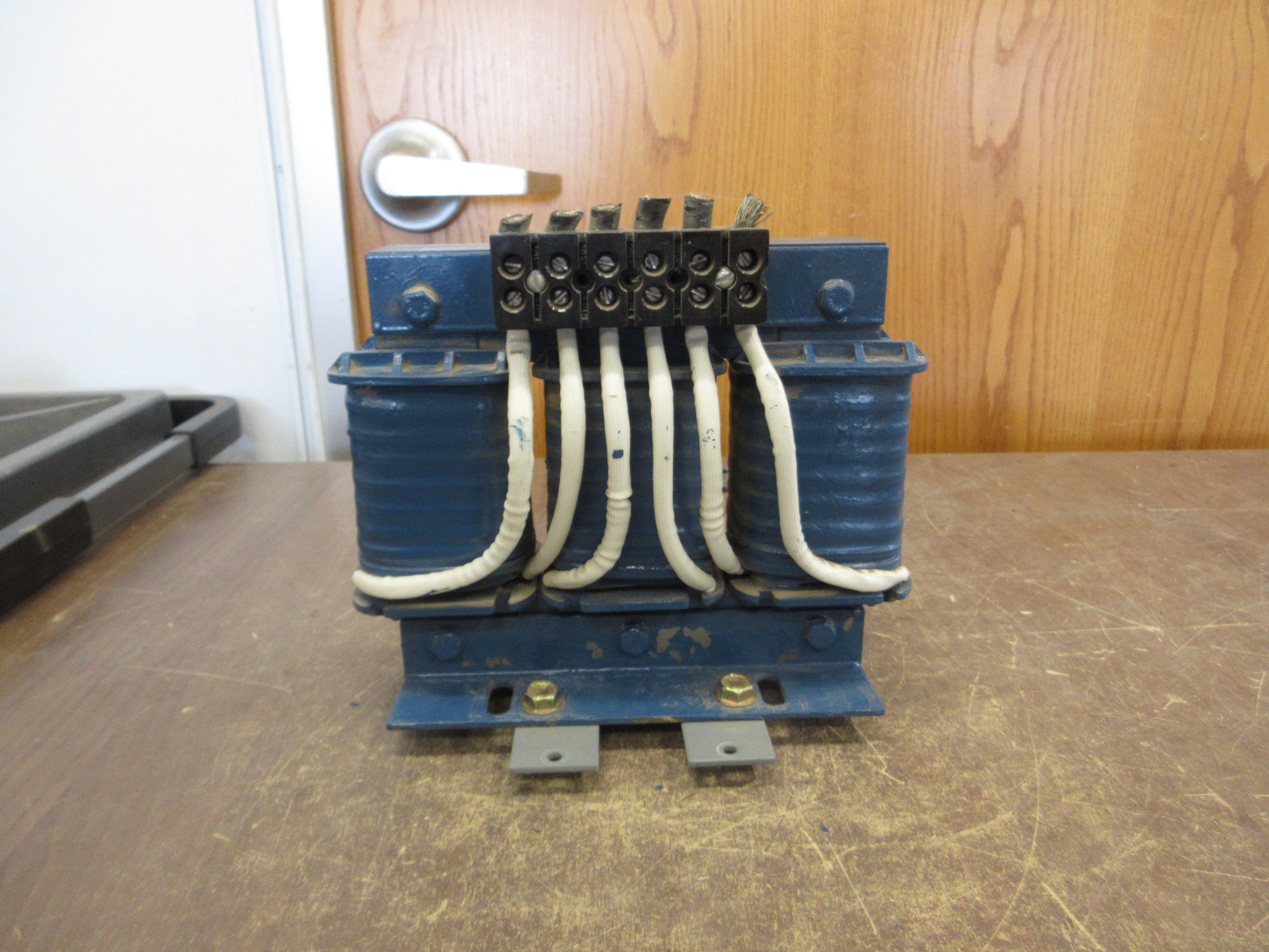 Allen-Bradley 1321-3R45-B Line Reactor 178616 0.7mH 45A 3Ph 600V 50/60Hz Used