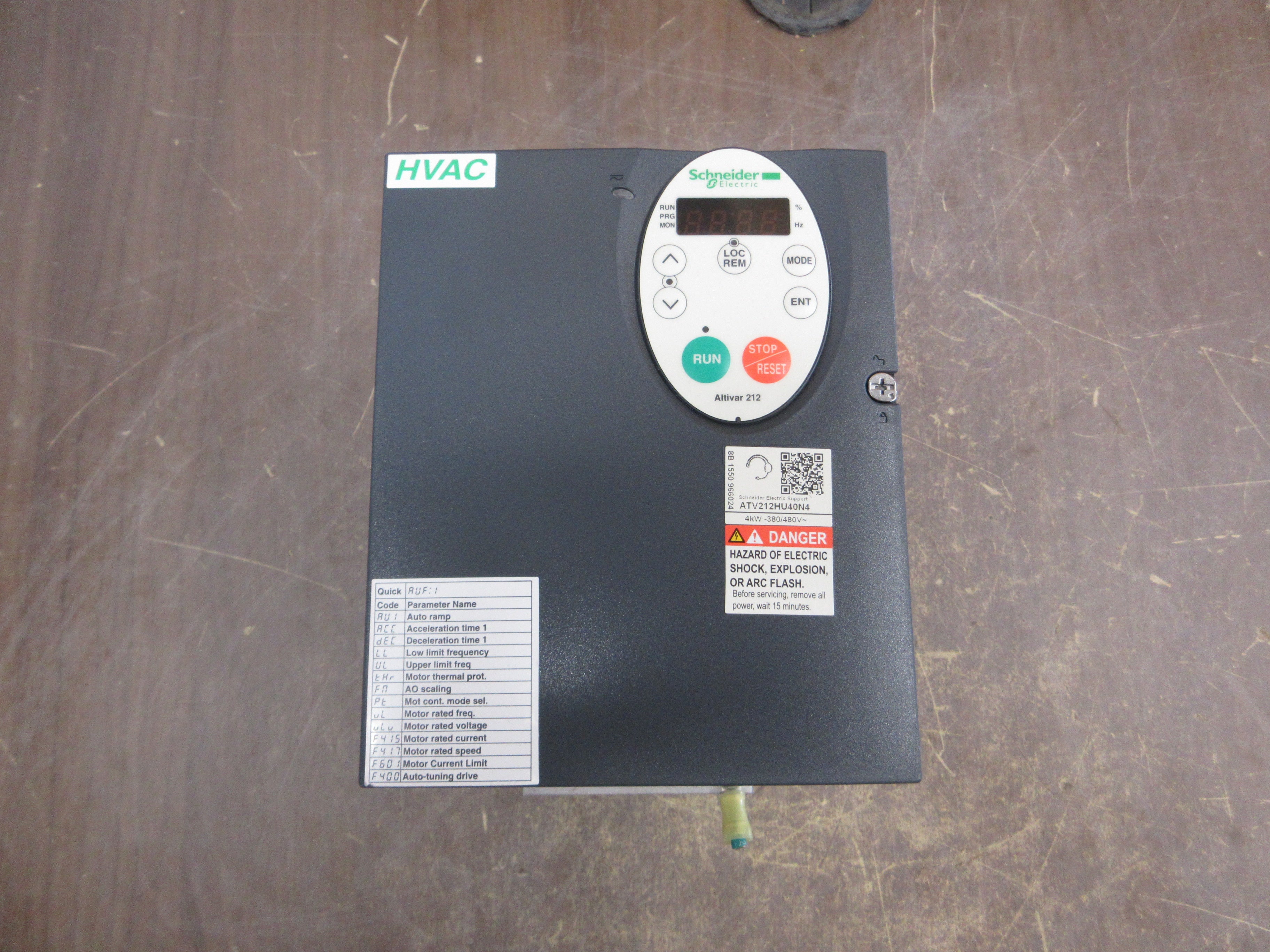 Schneider Electric Altivar AC Drive ATV212HU40N4 5HP 3Ph Used