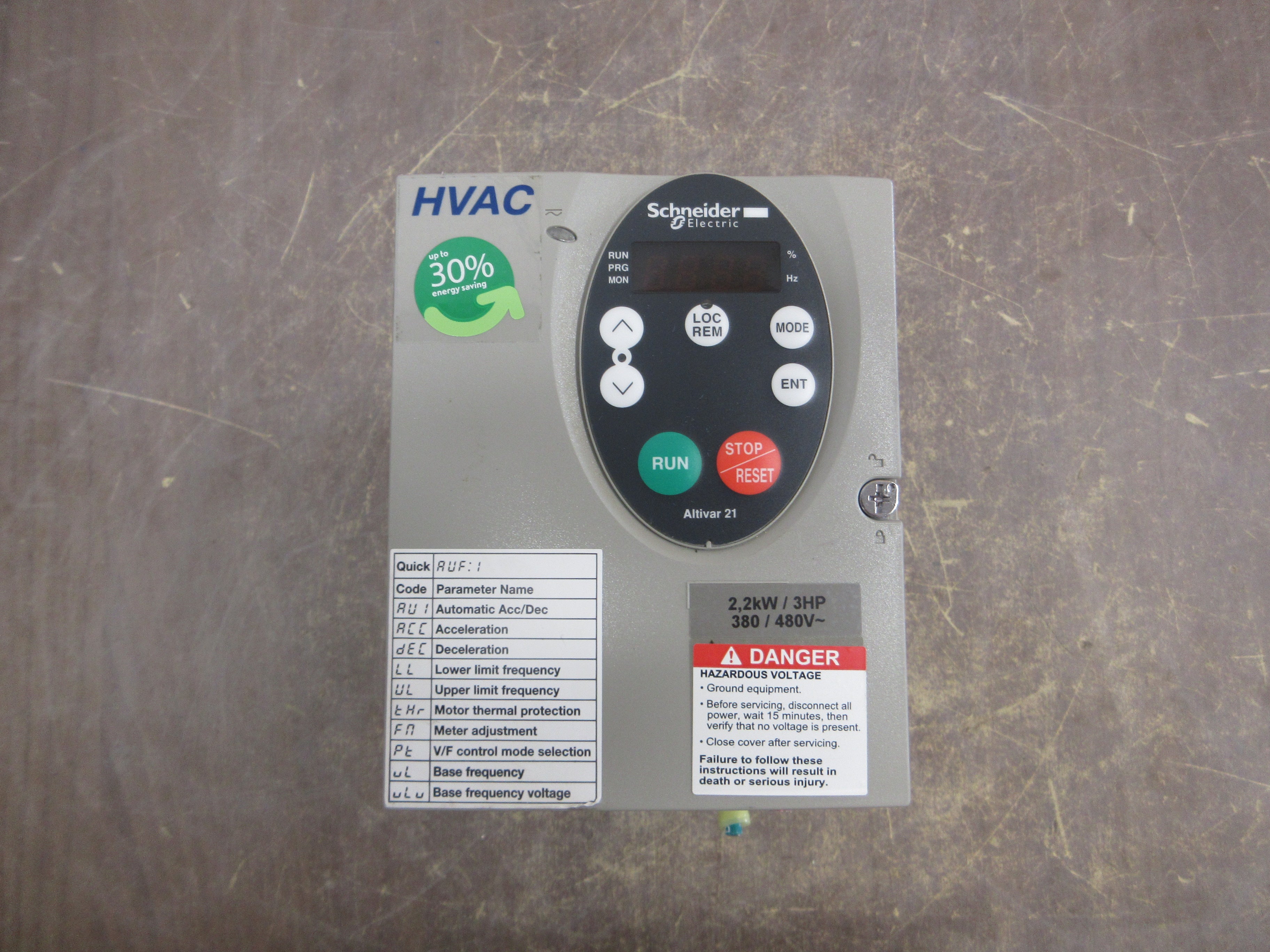 Schneider Electric Altivar AC Drive ATV21HU22N4 3HP 3Ph Used