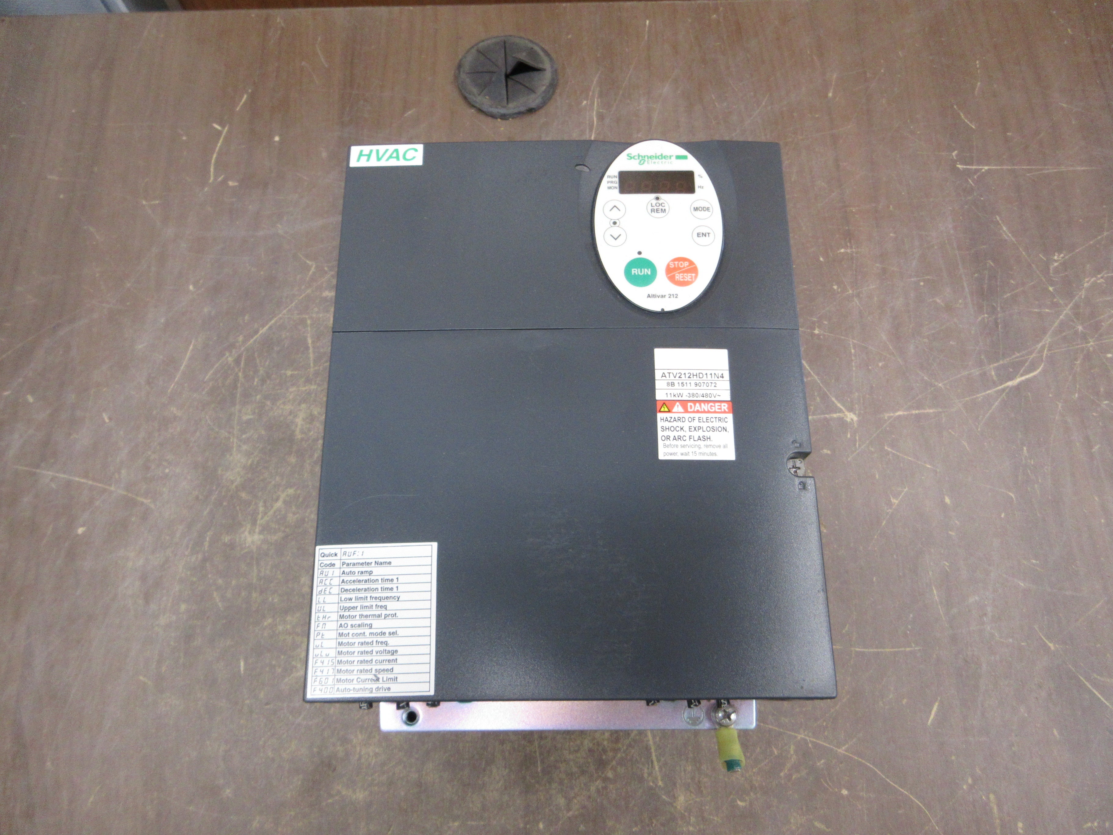 Schneider Electric Altivar AC Drive ATV212HD11N4 15HP 3Ph Used
