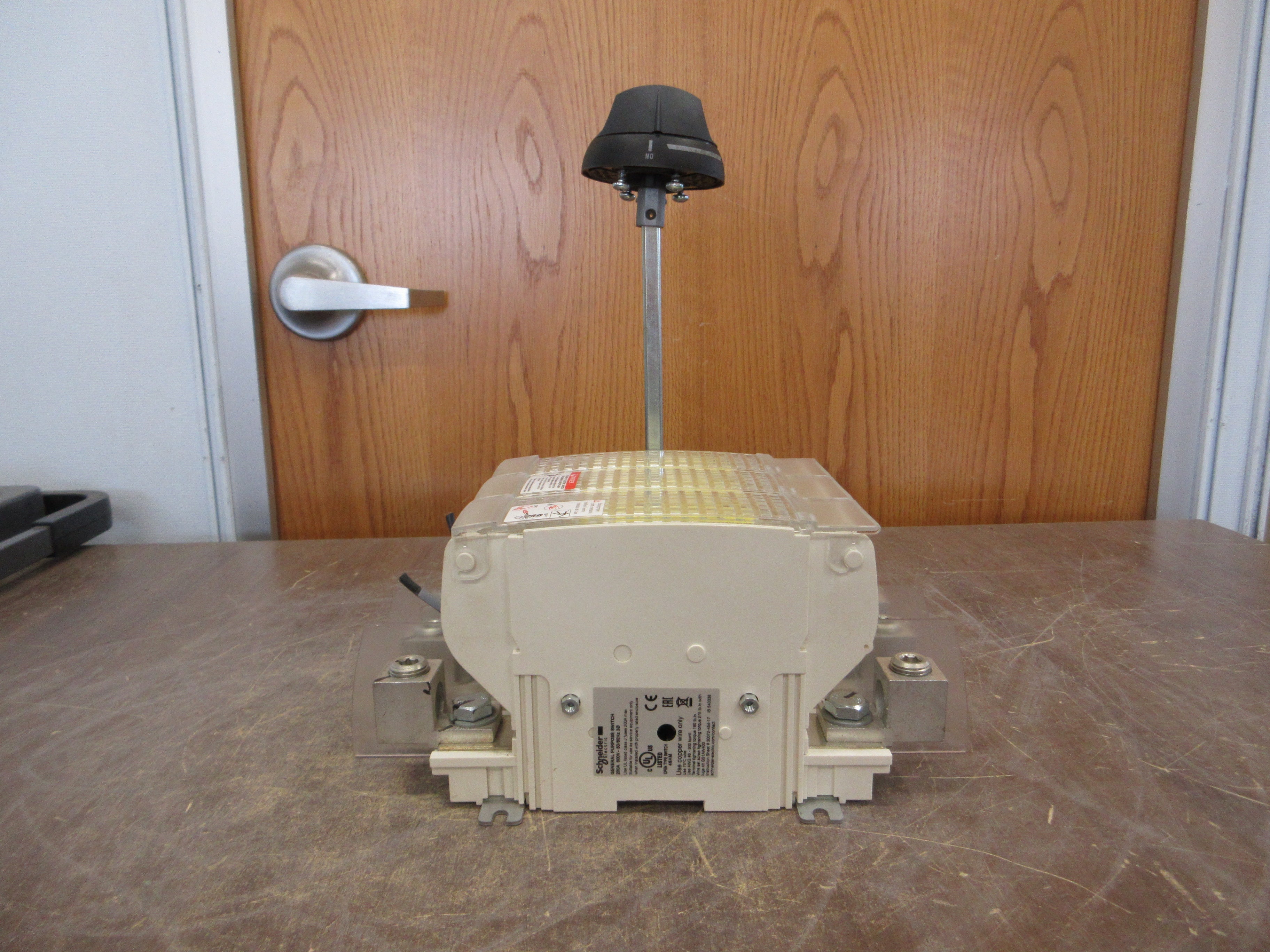 Schneider Electric Fusible Disconnect Switch GS2MLU3N 200A 600V 50/60Hz 3Ph Used