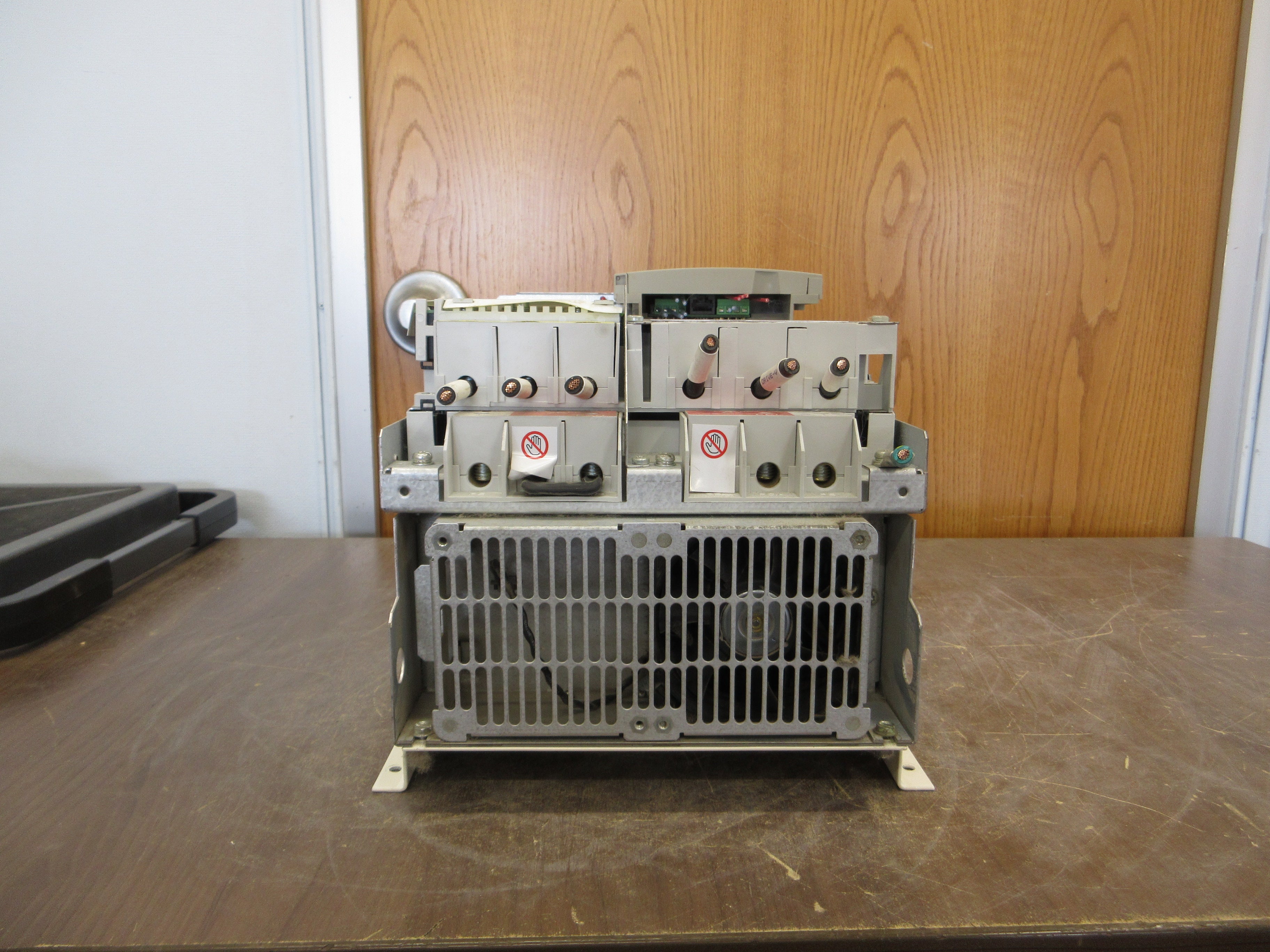 Schneider Electric Altivar AC Drive ATV21HD30N4 40HP 3Ph Open Chassis Used