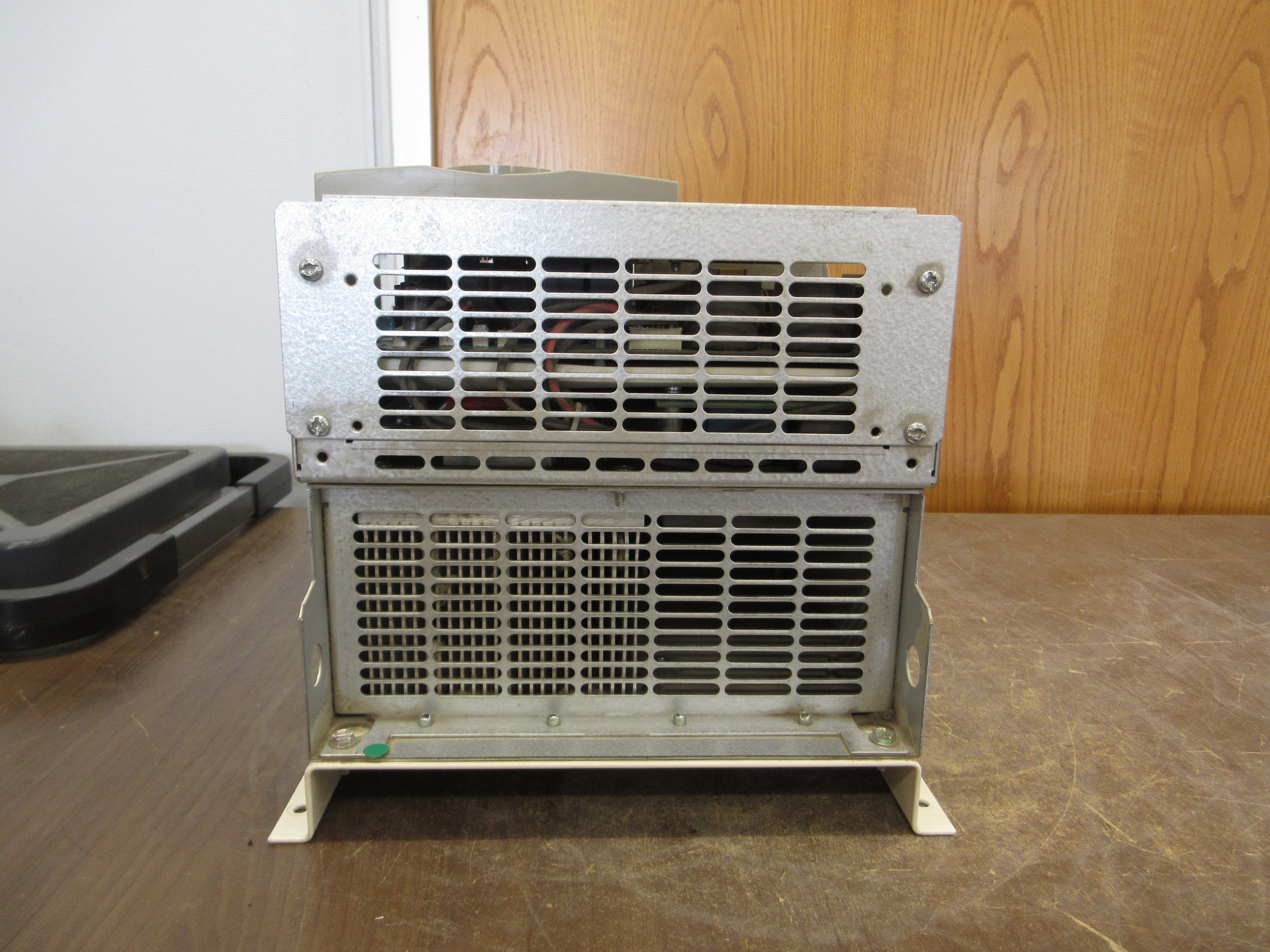 Schneider Electric Altivar AC Drive ATV21HD30N4 40HP 3Ph Open Chassis Used