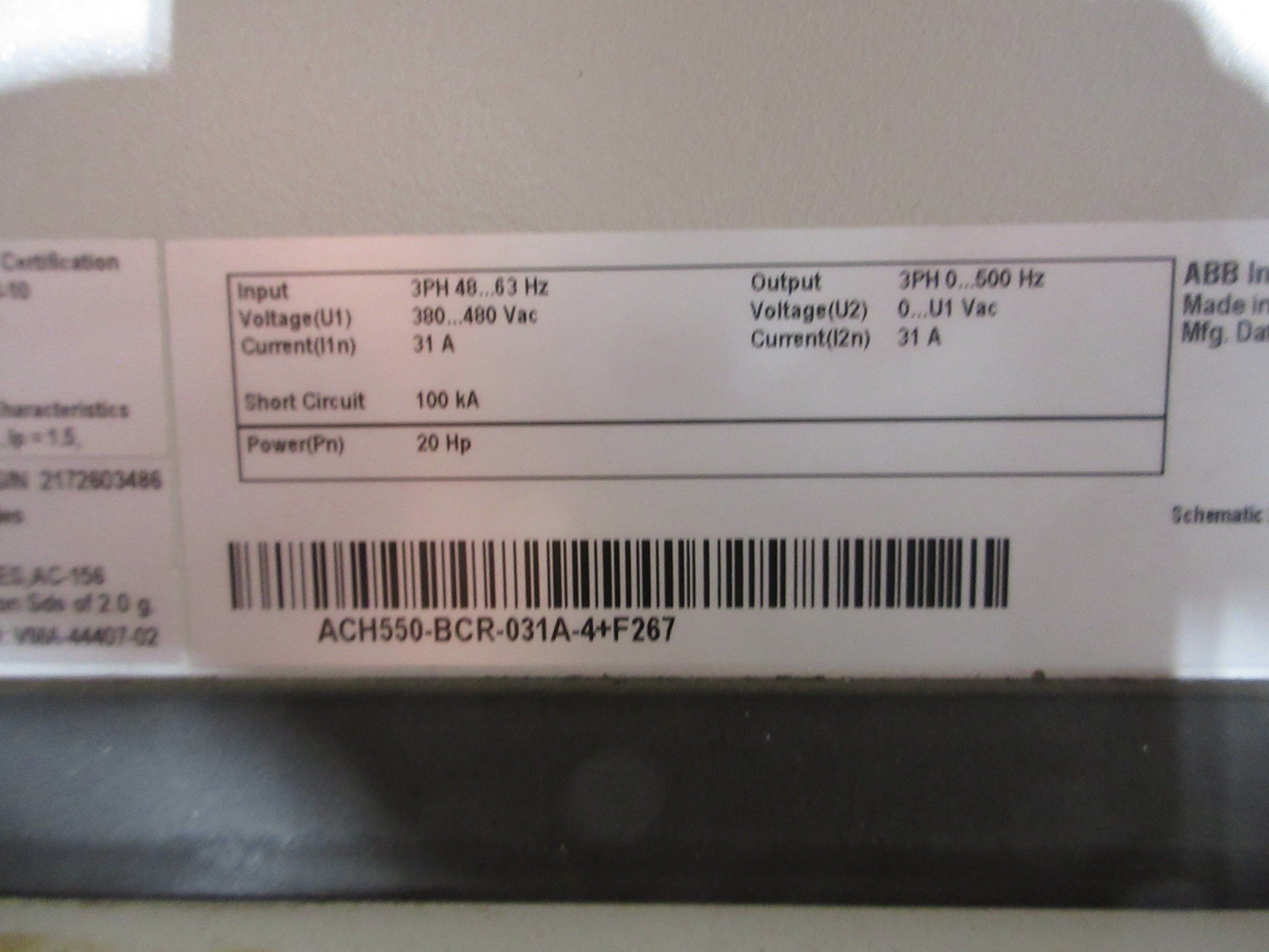 ABB ACH550 AC Drive w/ Bypass ACH550-BCR-031A-4+F267 20HP 3Ph w/ Keypad Used