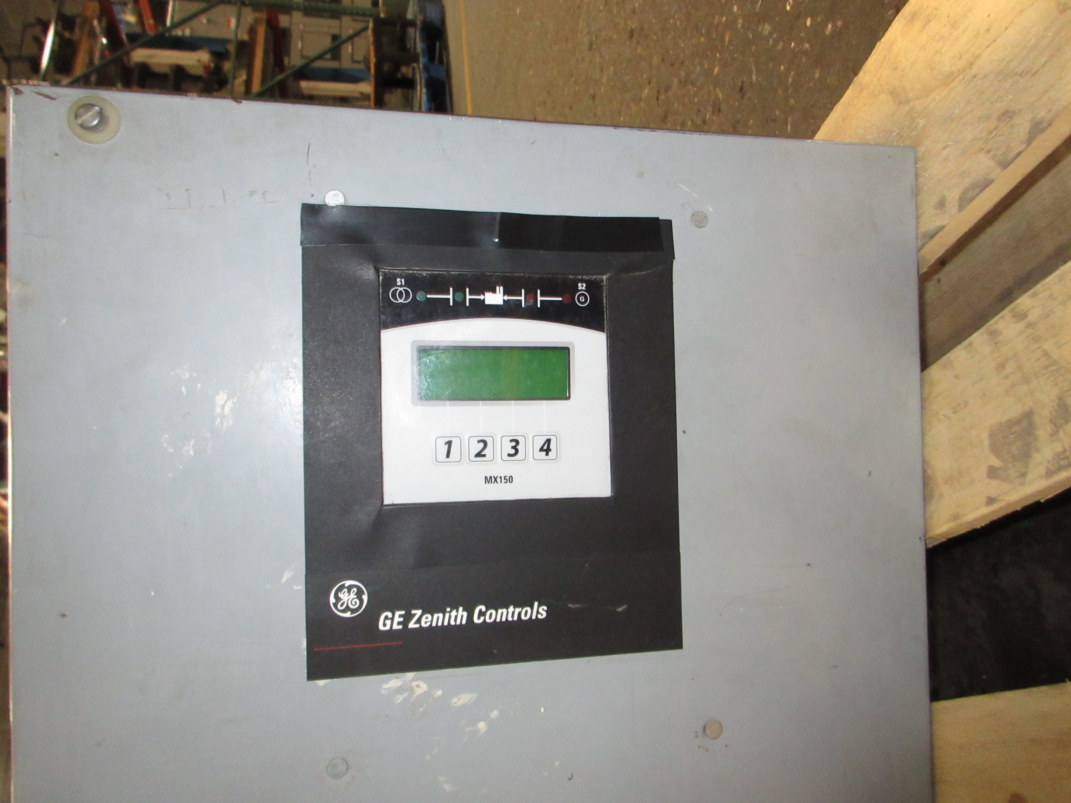 GE Zenith Automatic Transfer Switch ZG3SA0263N-07S603X 260A 277/480V 60Hz 3Ph