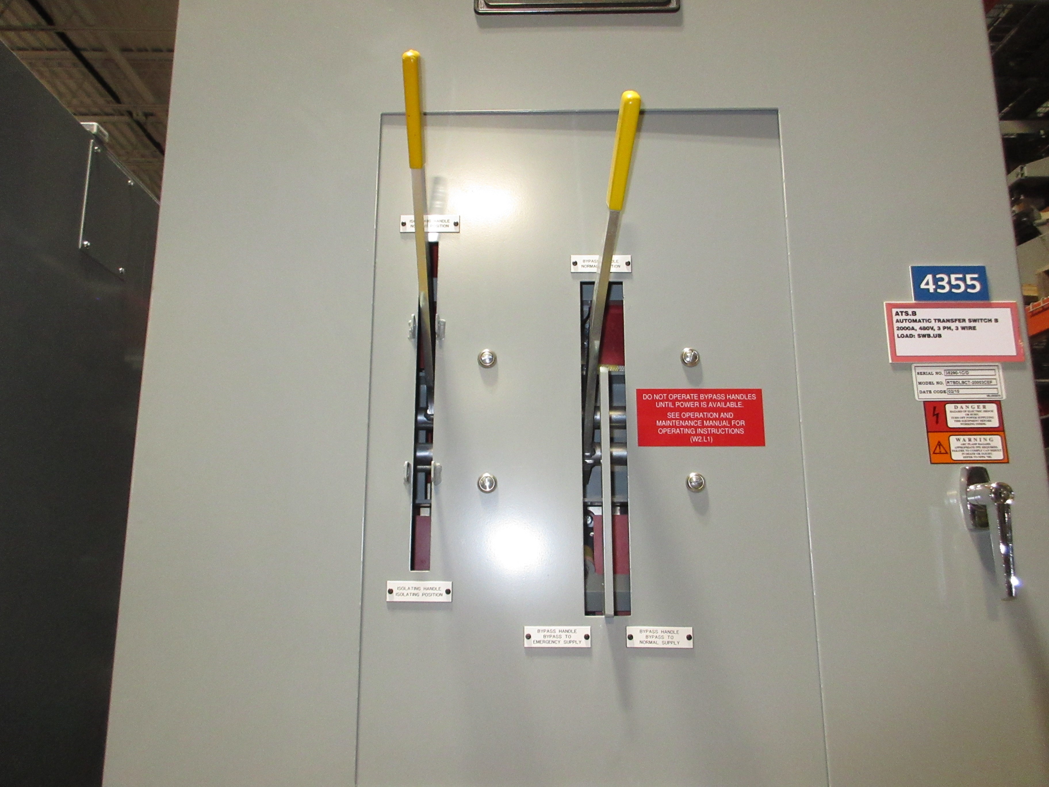 Russelectric Automatic Transfer Switch w/ Bypass RTBDLBCT-20003CEF 2000A 480V