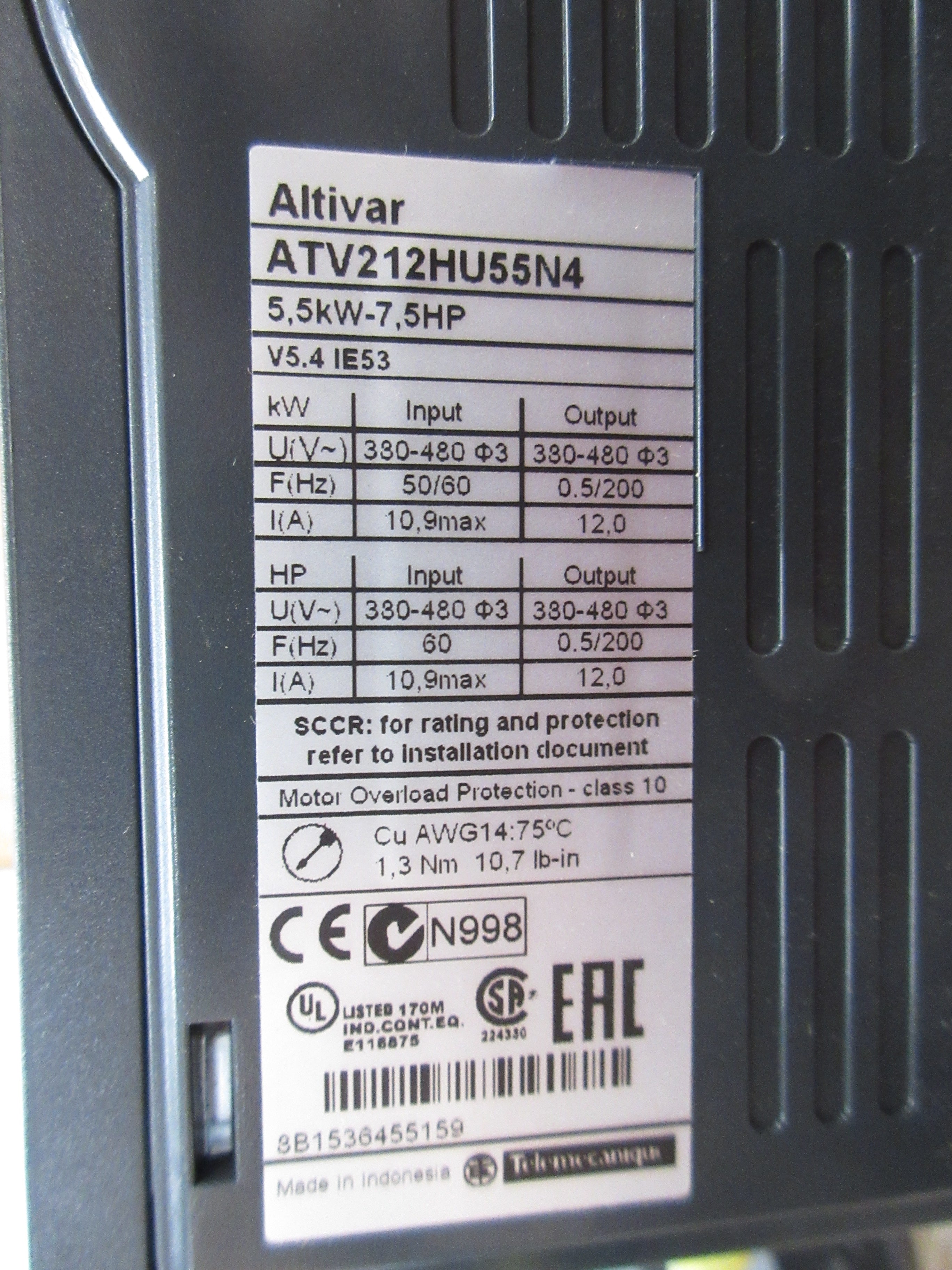 Schneider Electric Altivar AC Drive ATV212HU55N4 7.5HP 3Ph Used