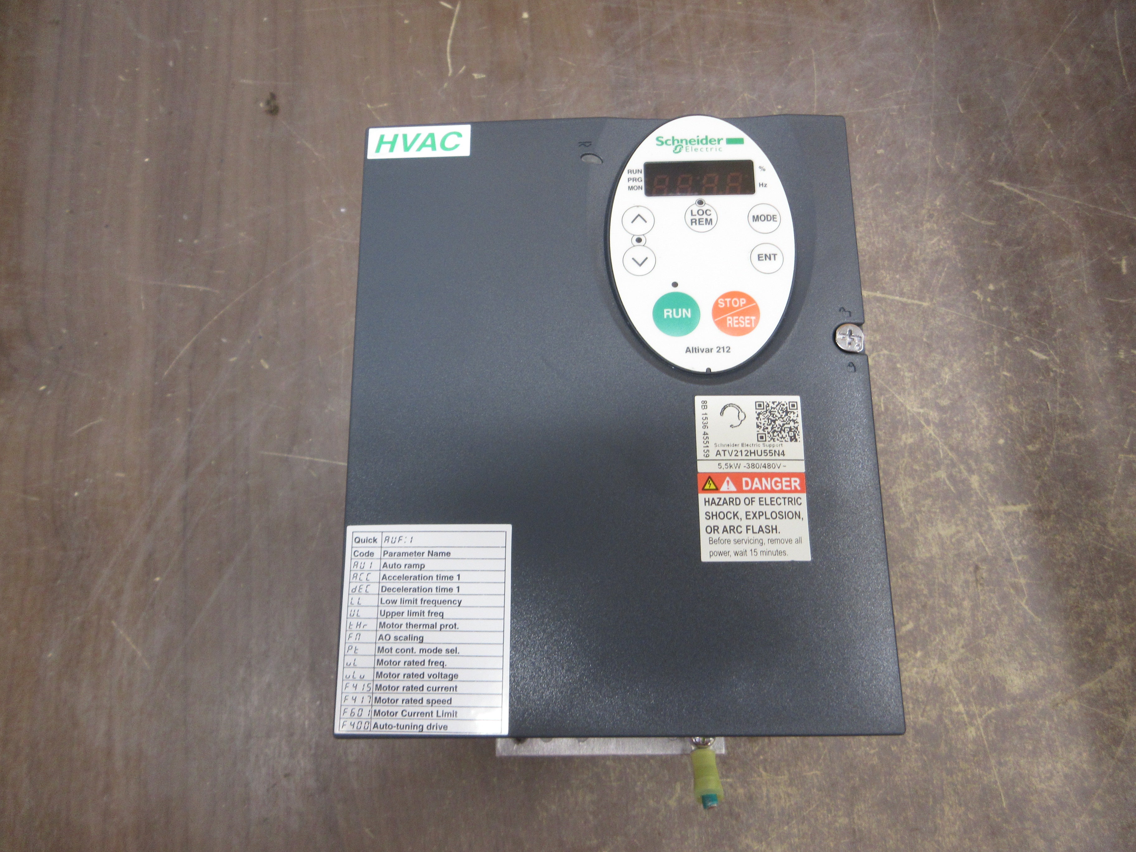 Schneider Electric Altivar AC Drive ATV212HU55N4 7.5HP 3Ph Used
