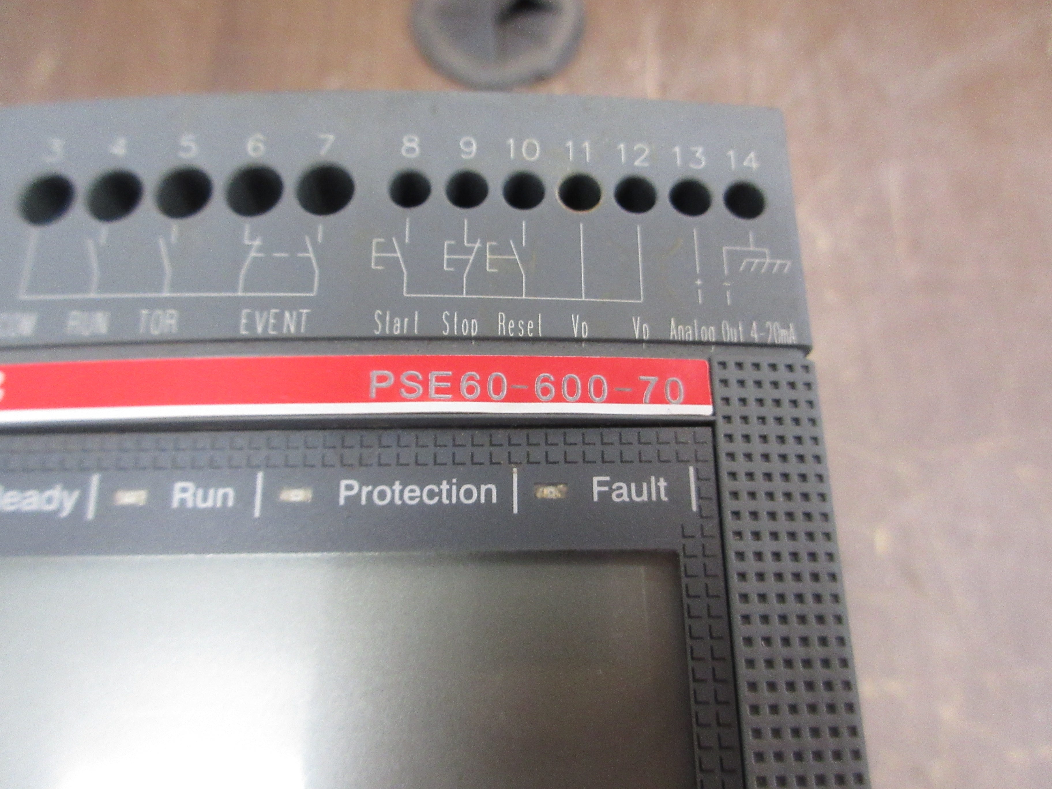 ABB Soft Start PSE60-600-70 50HP 208-600V Used