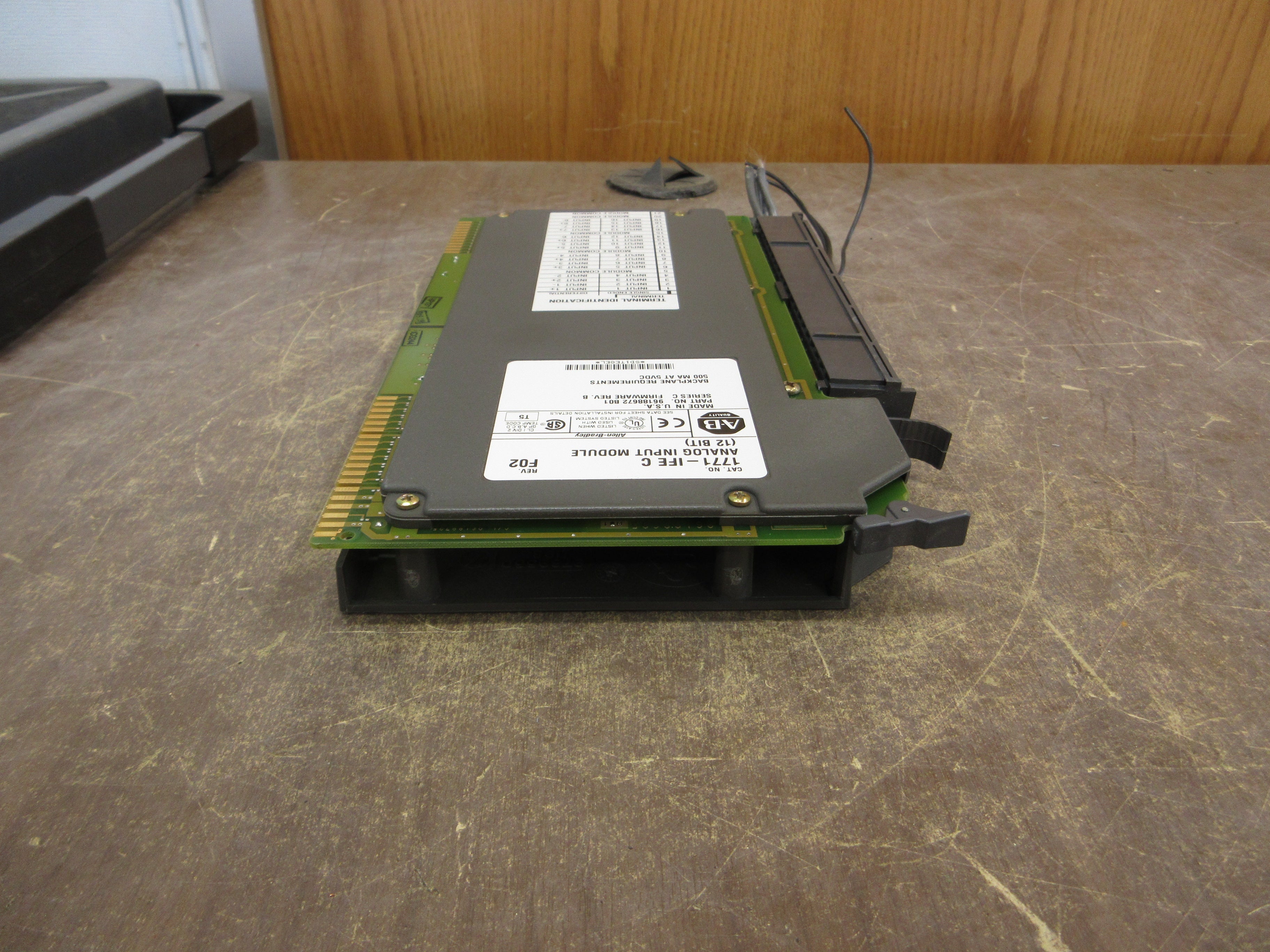 Allen-Bradley 12-Bit Analog Input Module 1771-IFE/C Ser C Rev F02 F/W Rev B Used