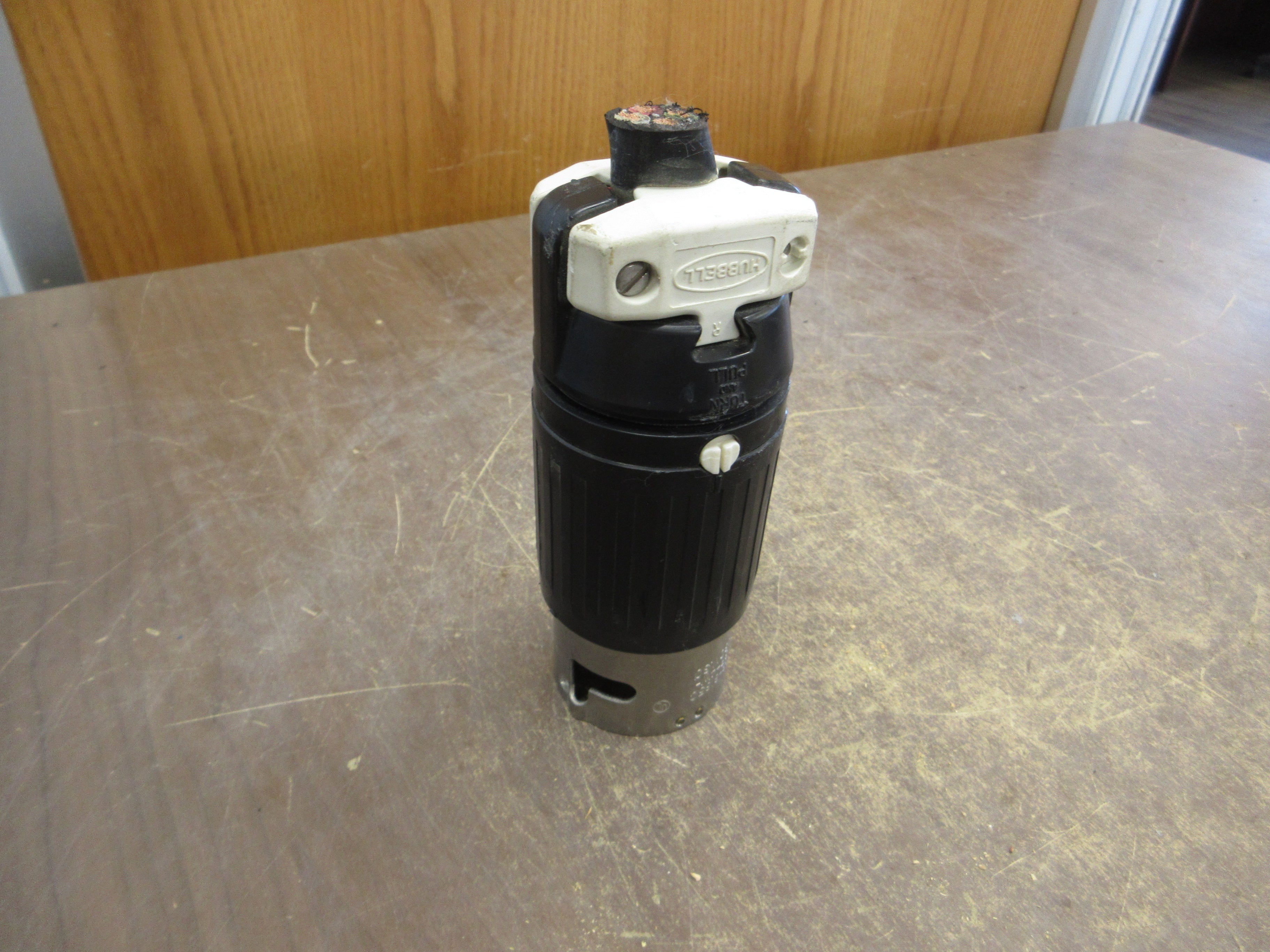 Hubbell Twist-Lock Plug CS-8165C 50A 480V 3P 4W 3Ph Used