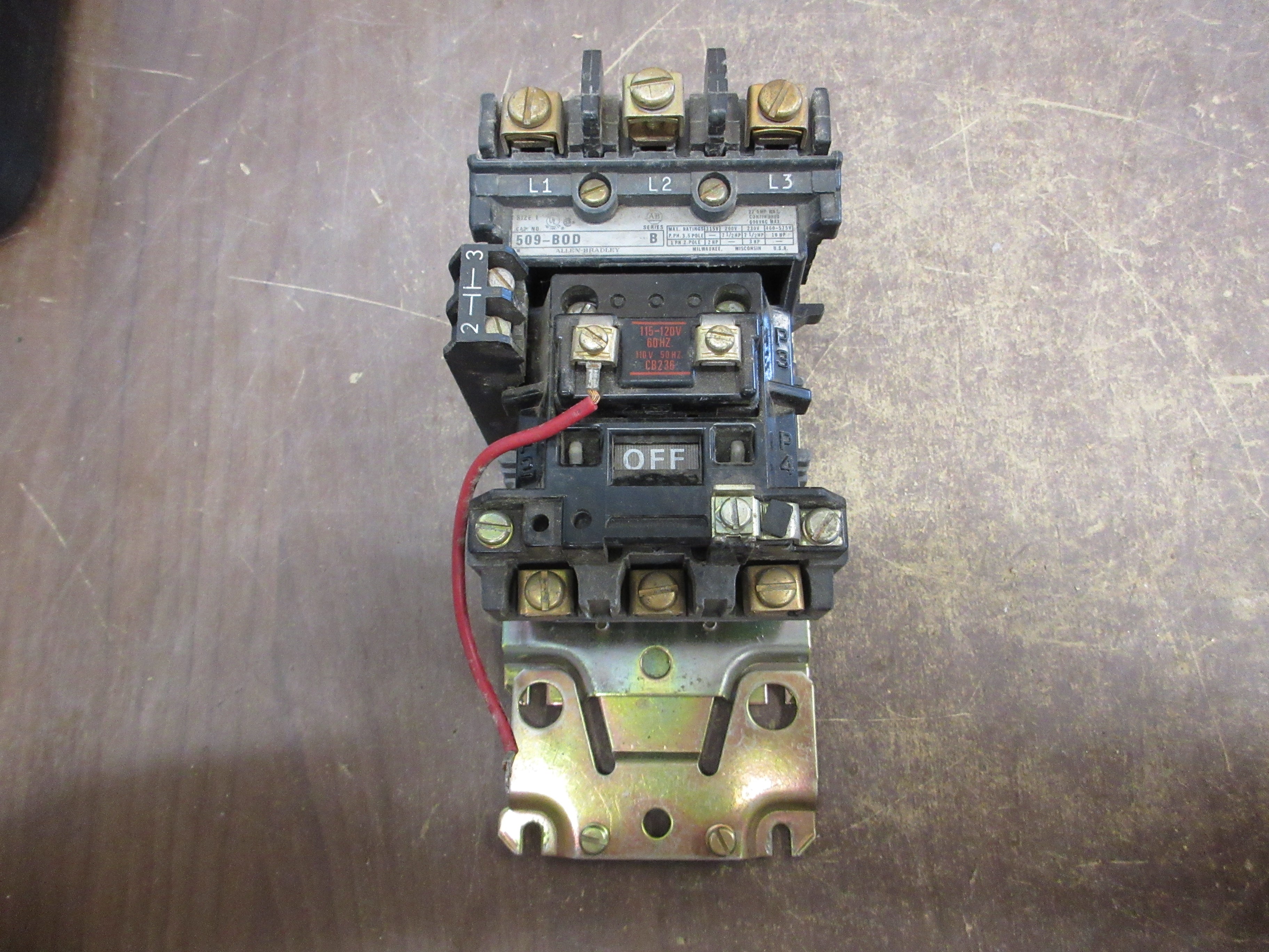 Allen-Bradley Size 1 Contactor 509-BOD Ser. B 115-120V Coil 27A 600V Used