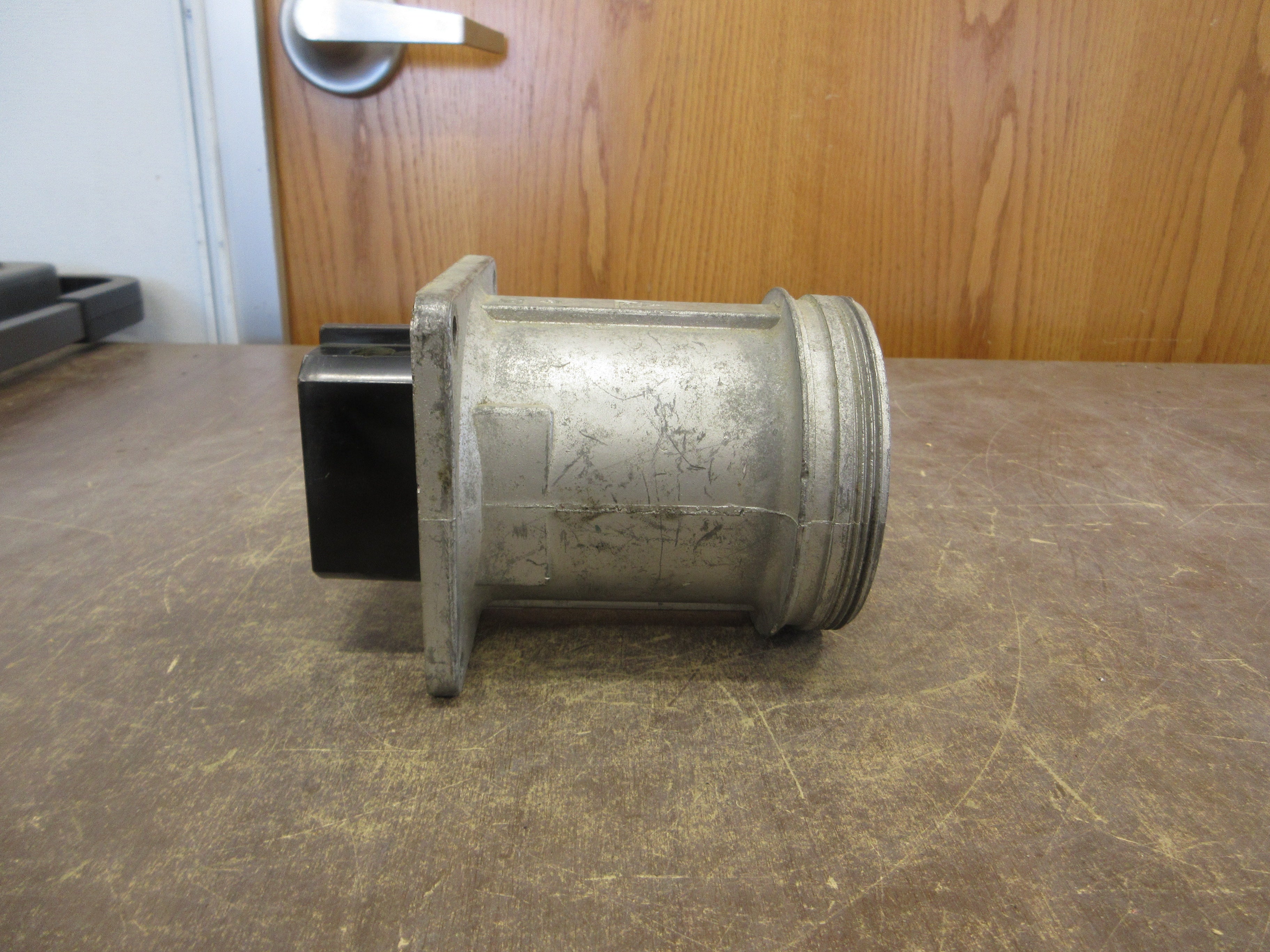 Russellstoll Receptacle JCS1034H 100A 600V 3P 4W Used