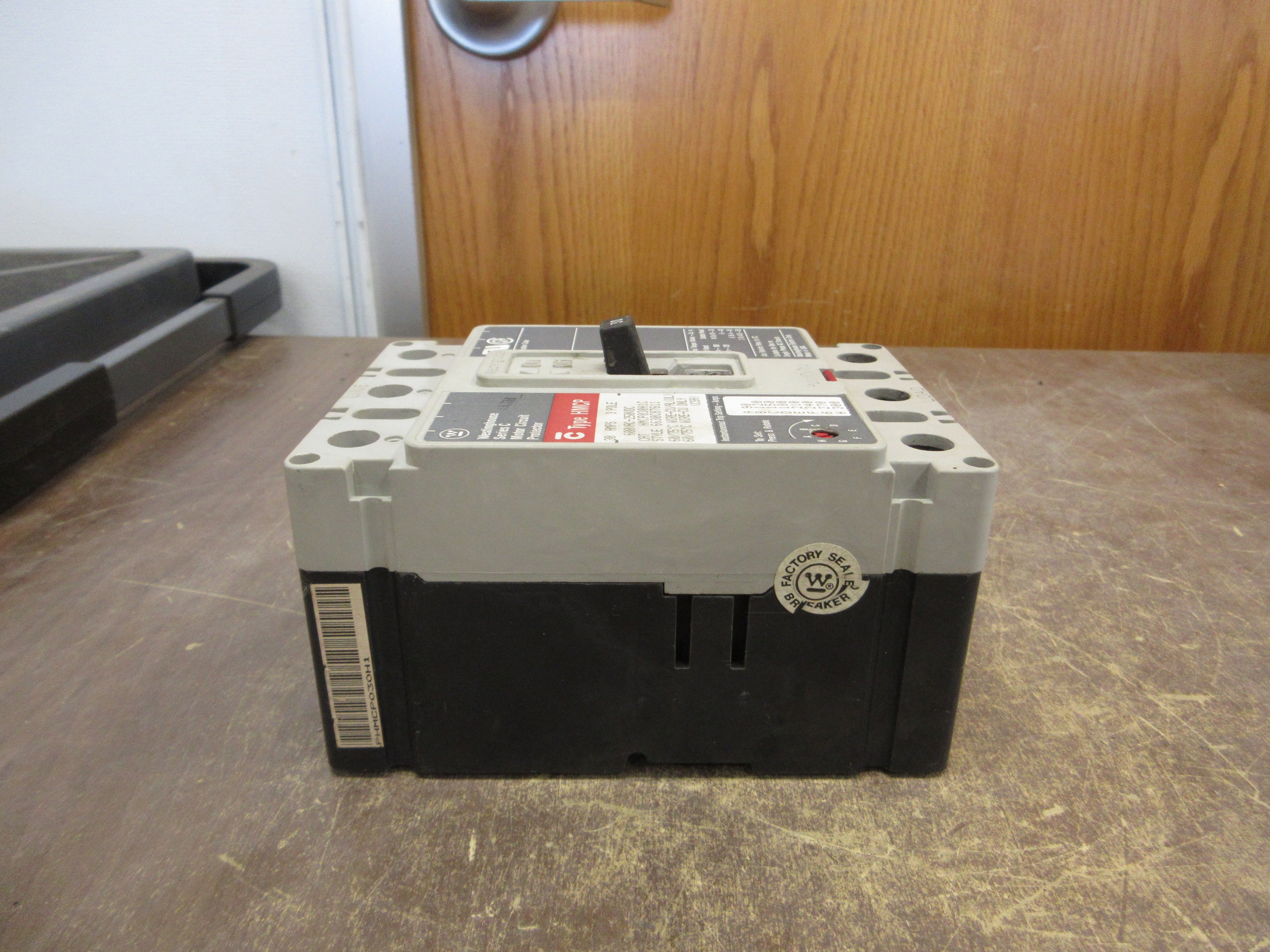 Cutler-Hammer Circuit Breaker HMCP030H1C 30A 600V 3P New Surplus